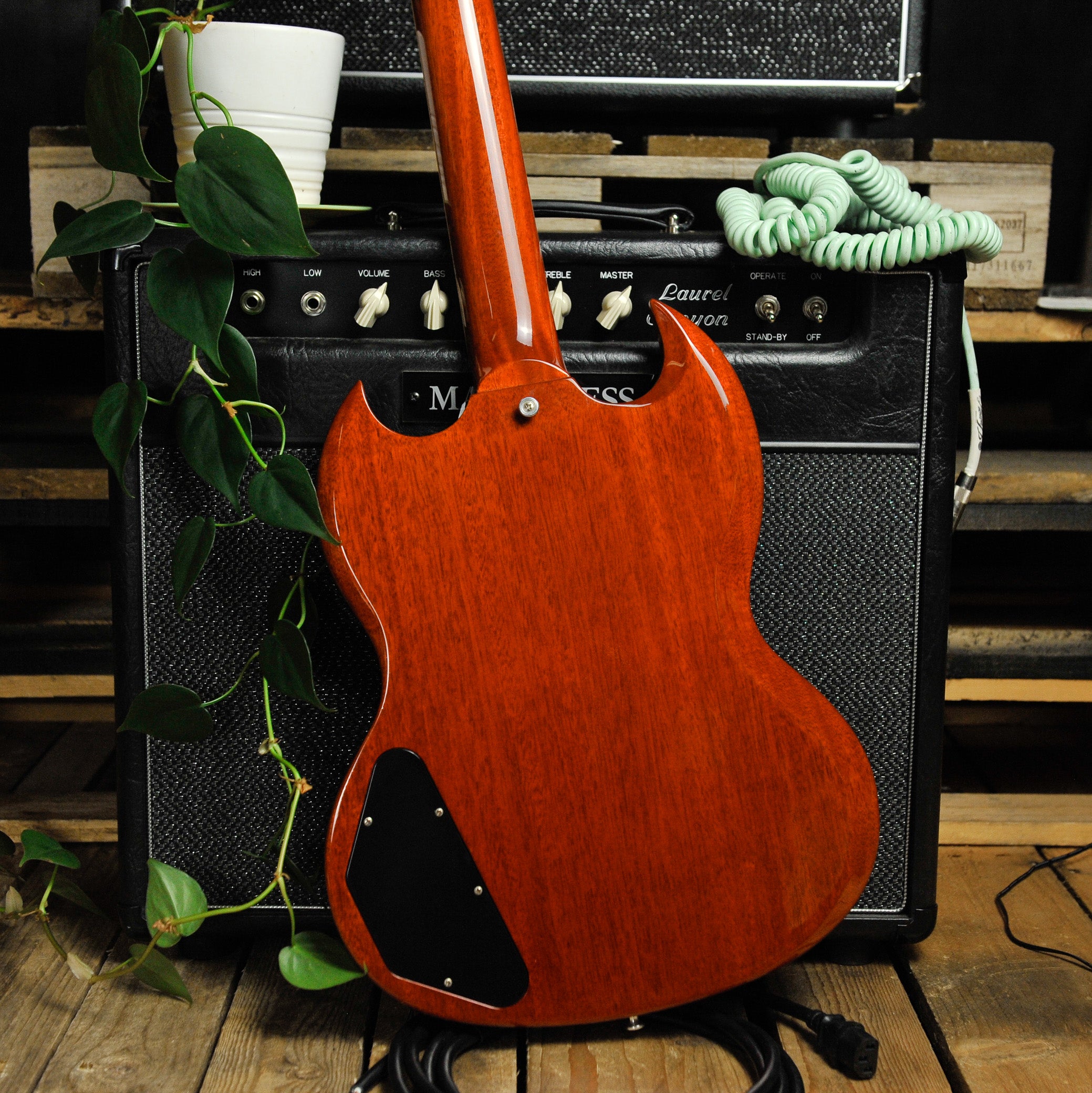 Gibson SG Standard '61 Maestro Vibrola Vintage Cherry 2019 w/Bag - Used