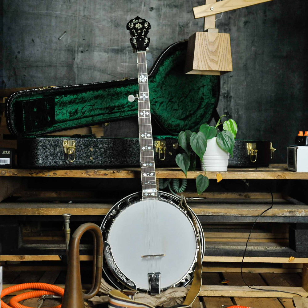 Gold Star GF200 5-String Banjo Hearts & Flowers w/Case - Used