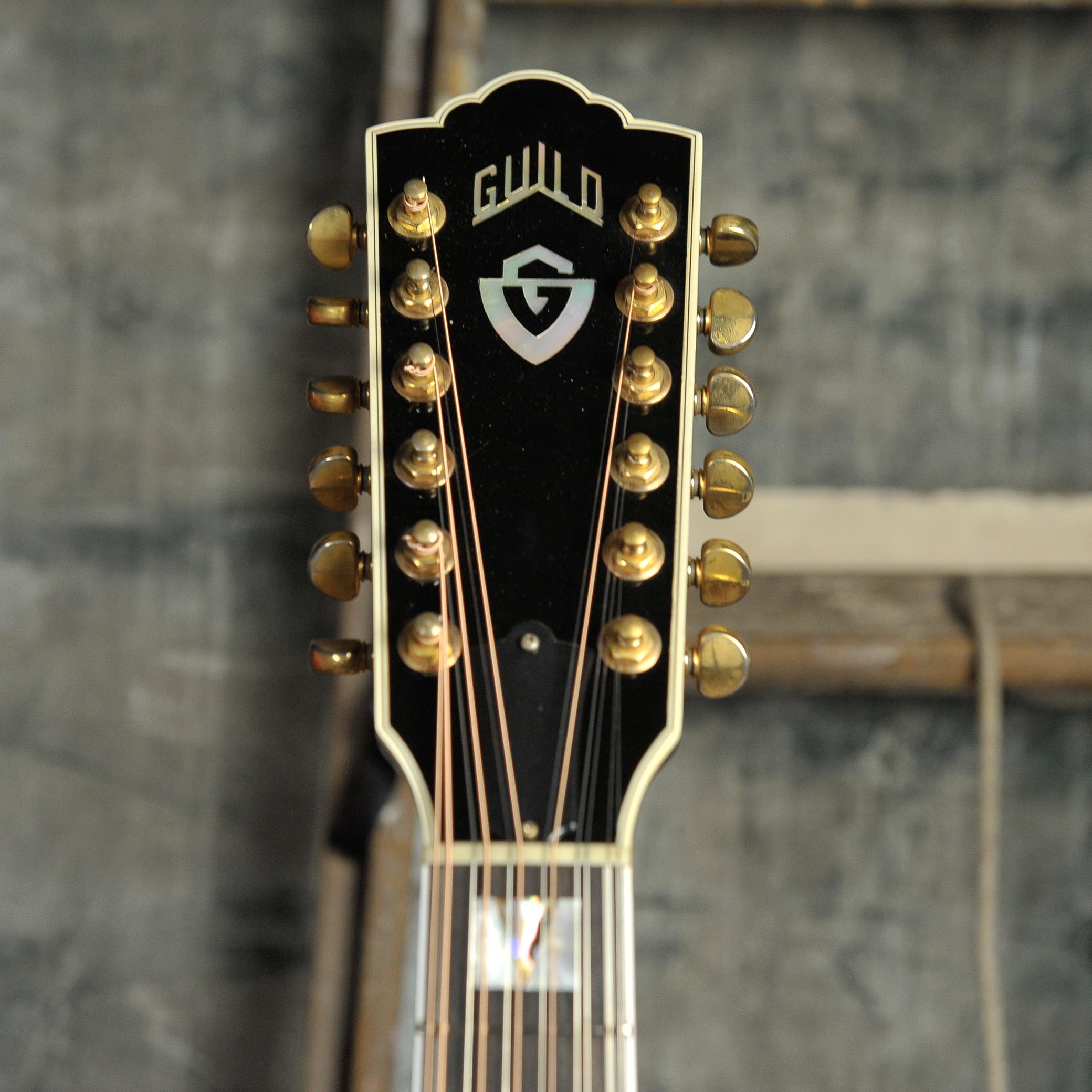 Guild F-512 12-String Acoustic Guitar Natural – Used