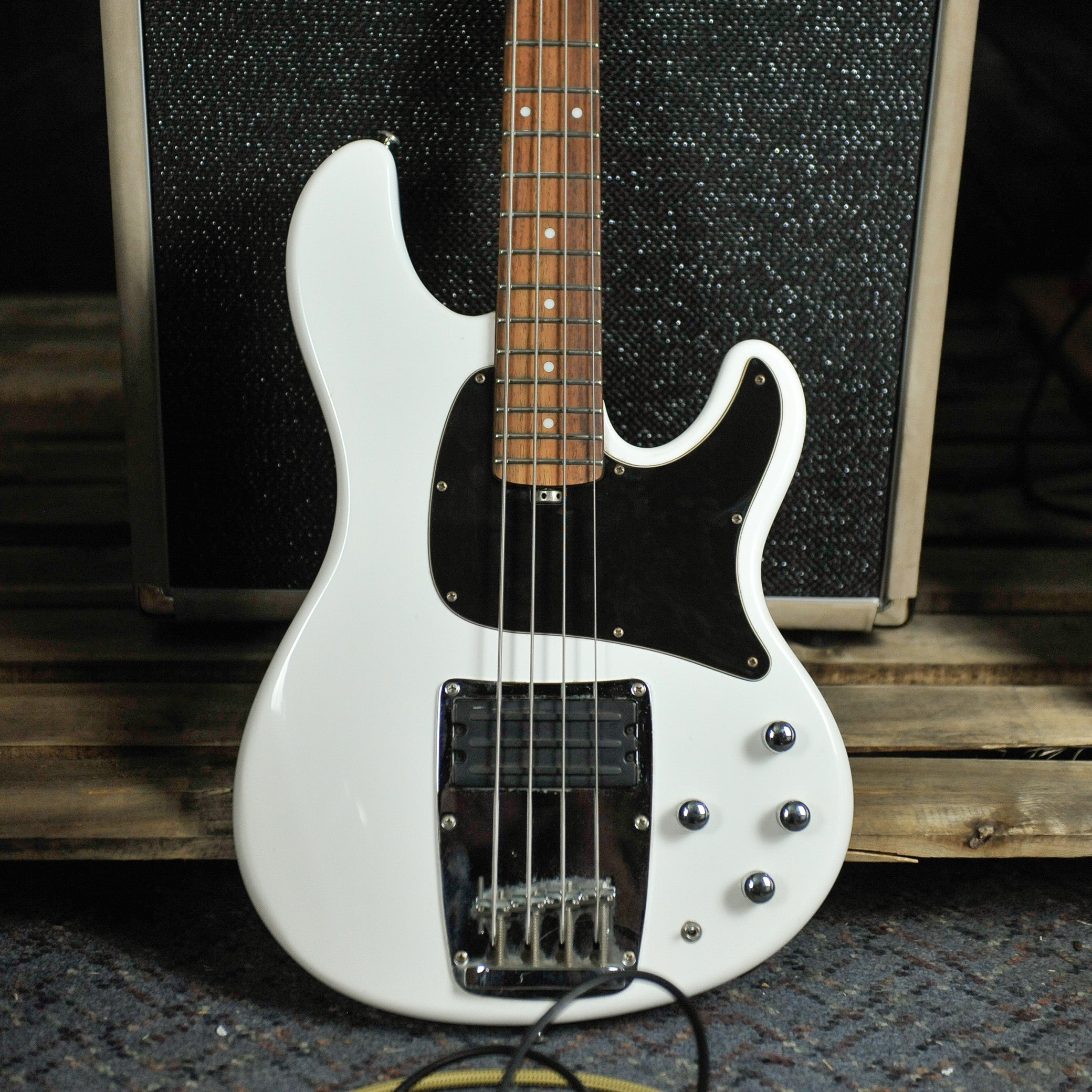 Ibanez ATK 310 White Electric Bass - Used