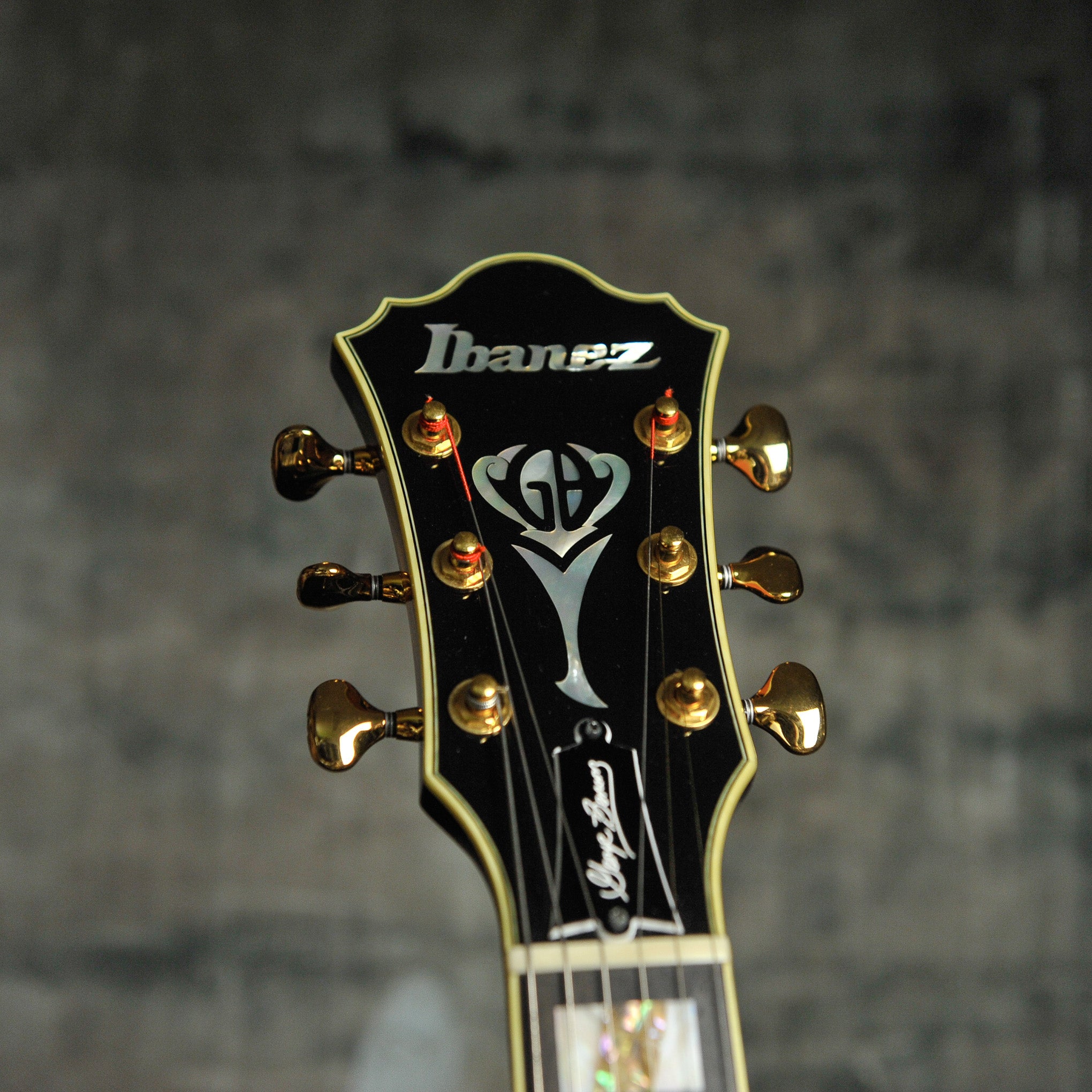 Ibanez LGB300 VYS George Benson Signature Vintage Yellow Sunburst w/Case - Used