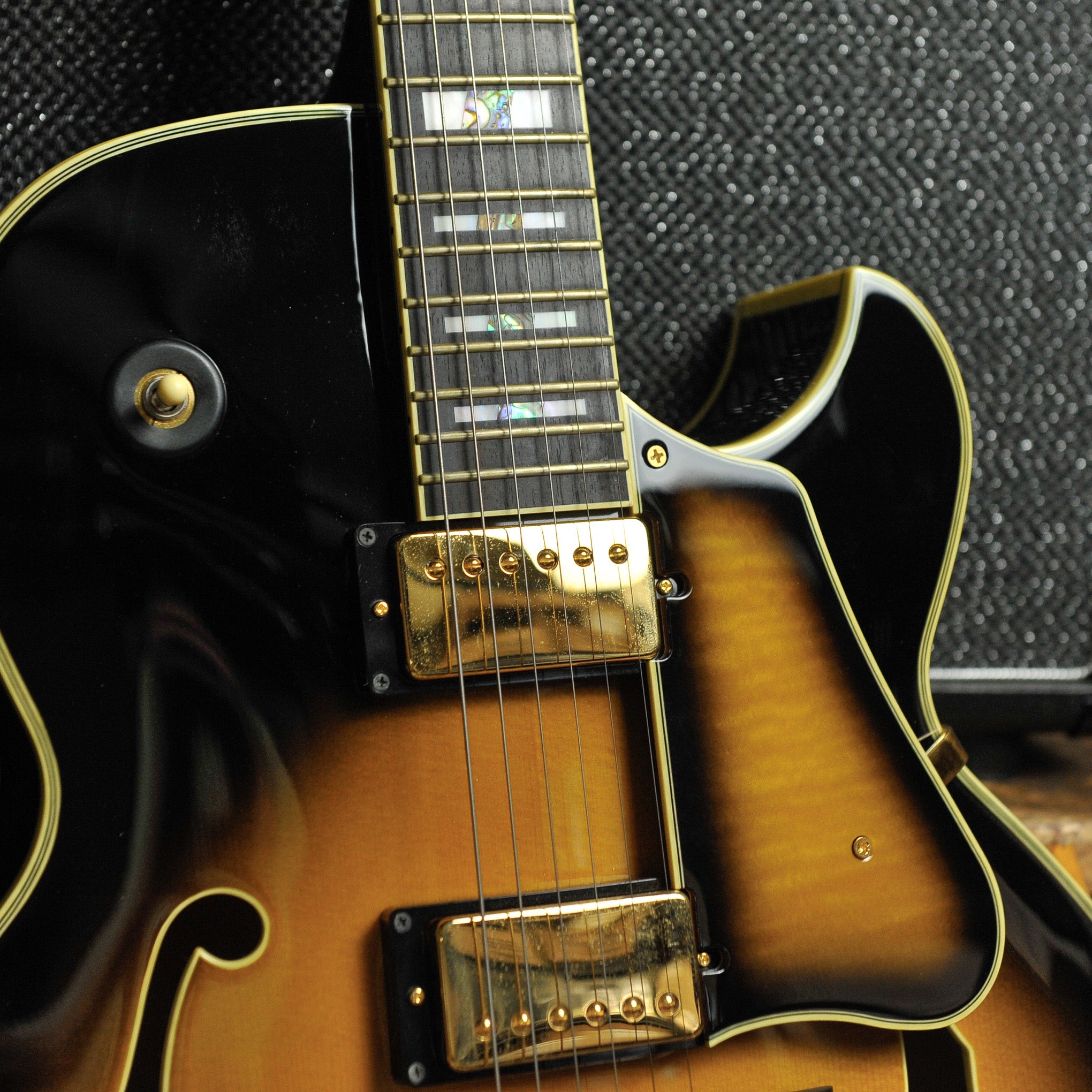 Ibanez LGB300 VYS George Benson Signature Vintage Yellow Sunburst w/Case - Used
