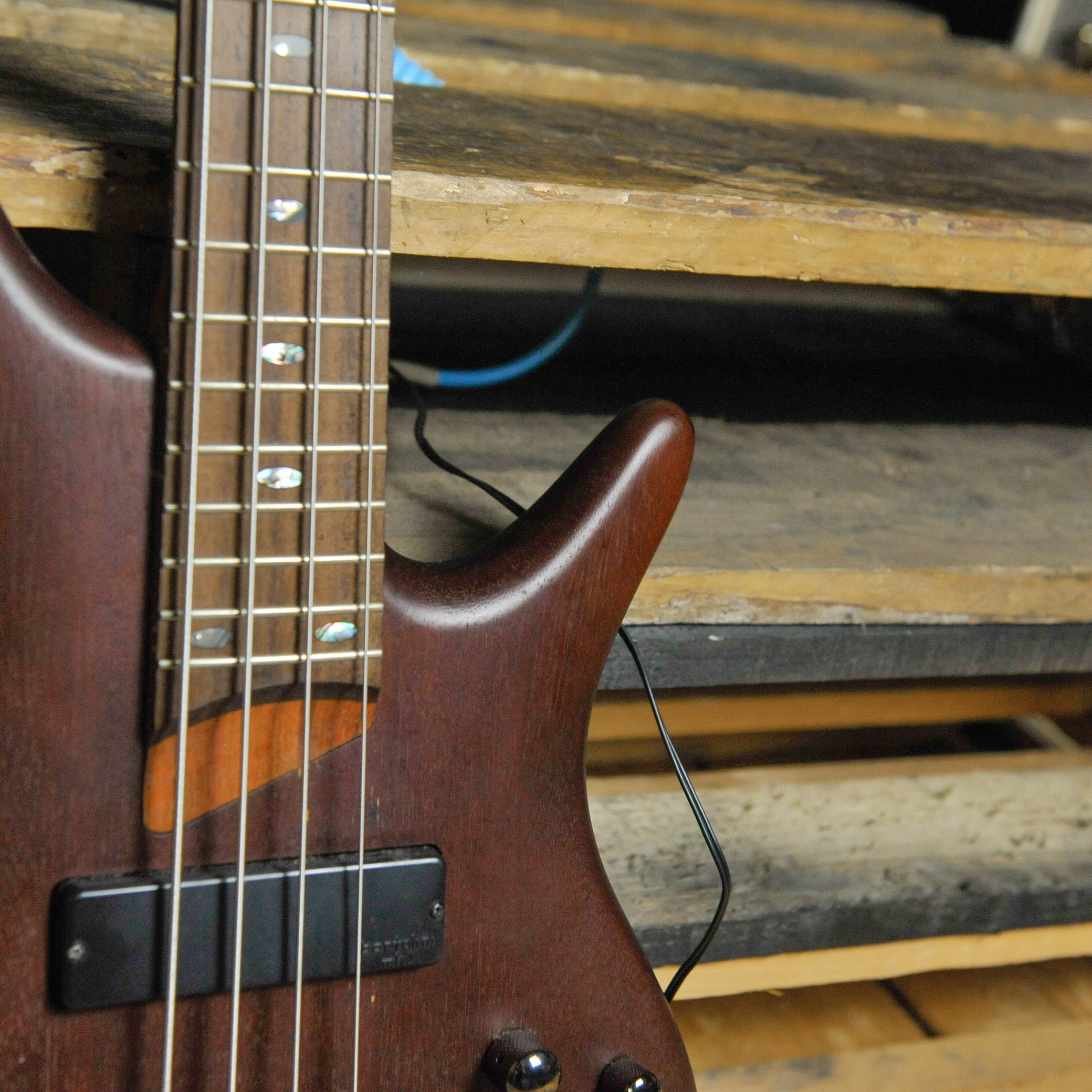 Ibanez SR500 Electric Bass Guitar w/Case - Used