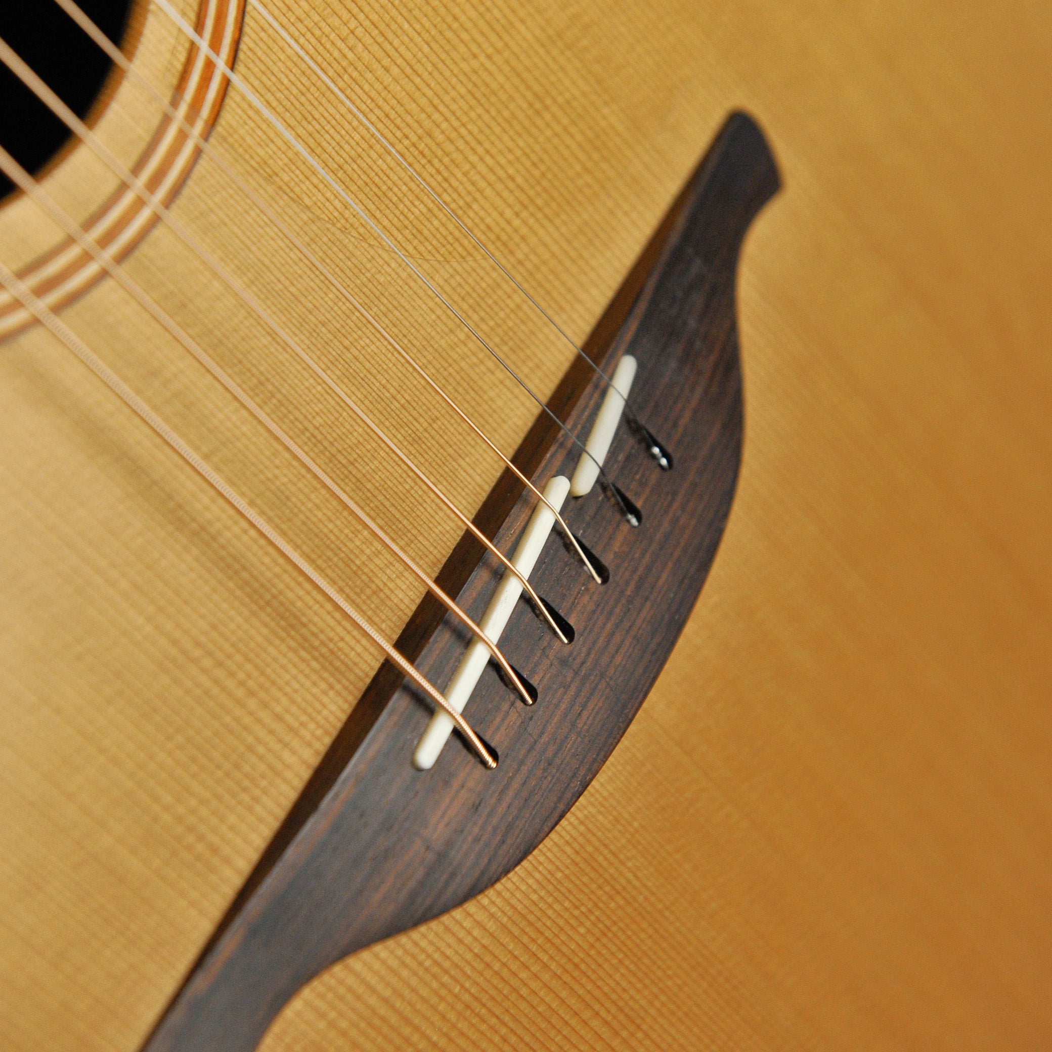 Lowden F-23 Walnut Cedar with Anthem SL Pickup System w/Case - Used