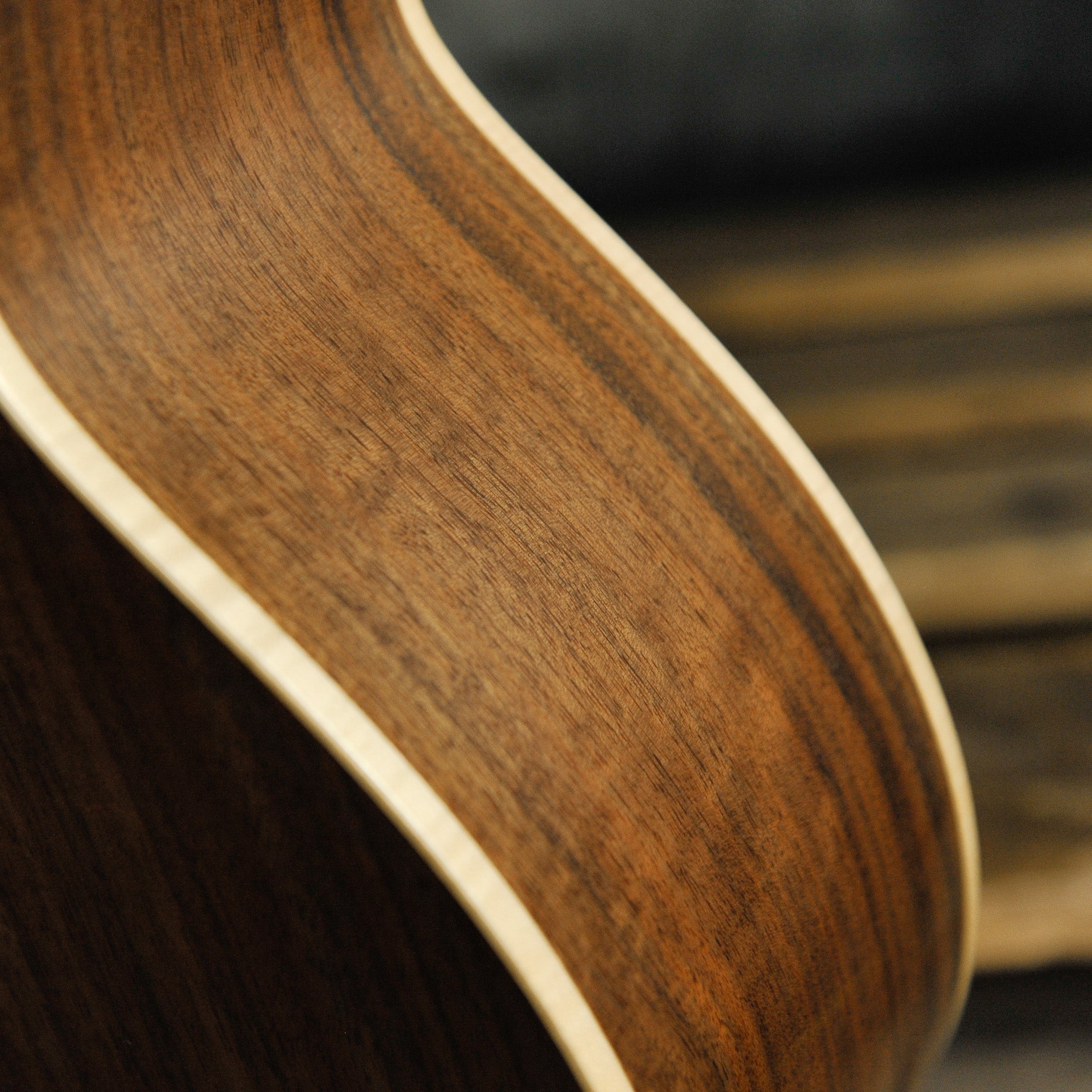Lowden F-23 Walnut Cedar with Anthem SL Pickup System w/Case - Used