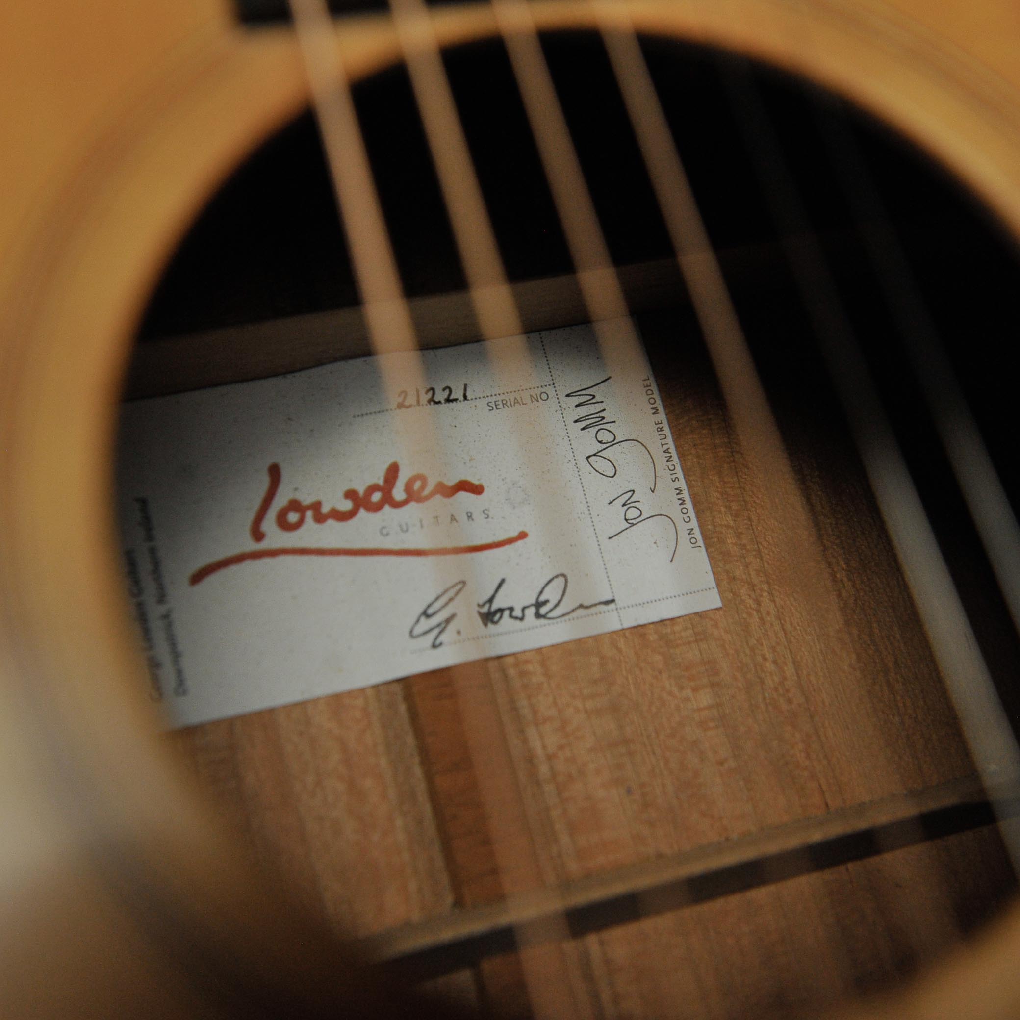 Lowden Jon Gomm Signature Acoustic Guitar – Used