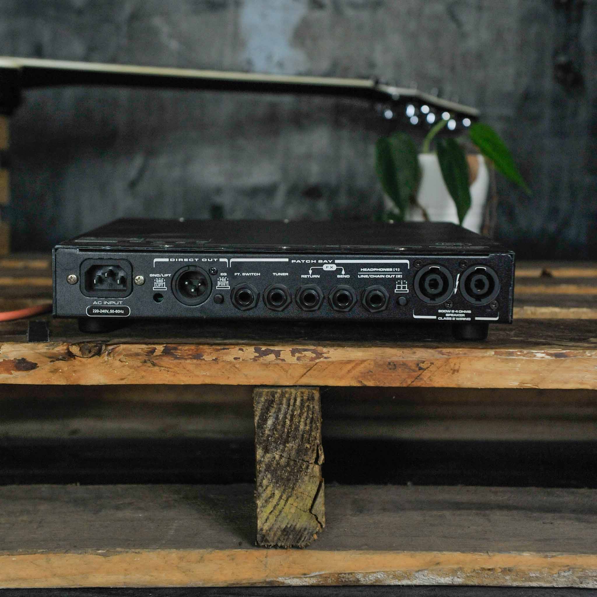 Gallien Krueger MB 800 Fusion Bass Amplifier - Used