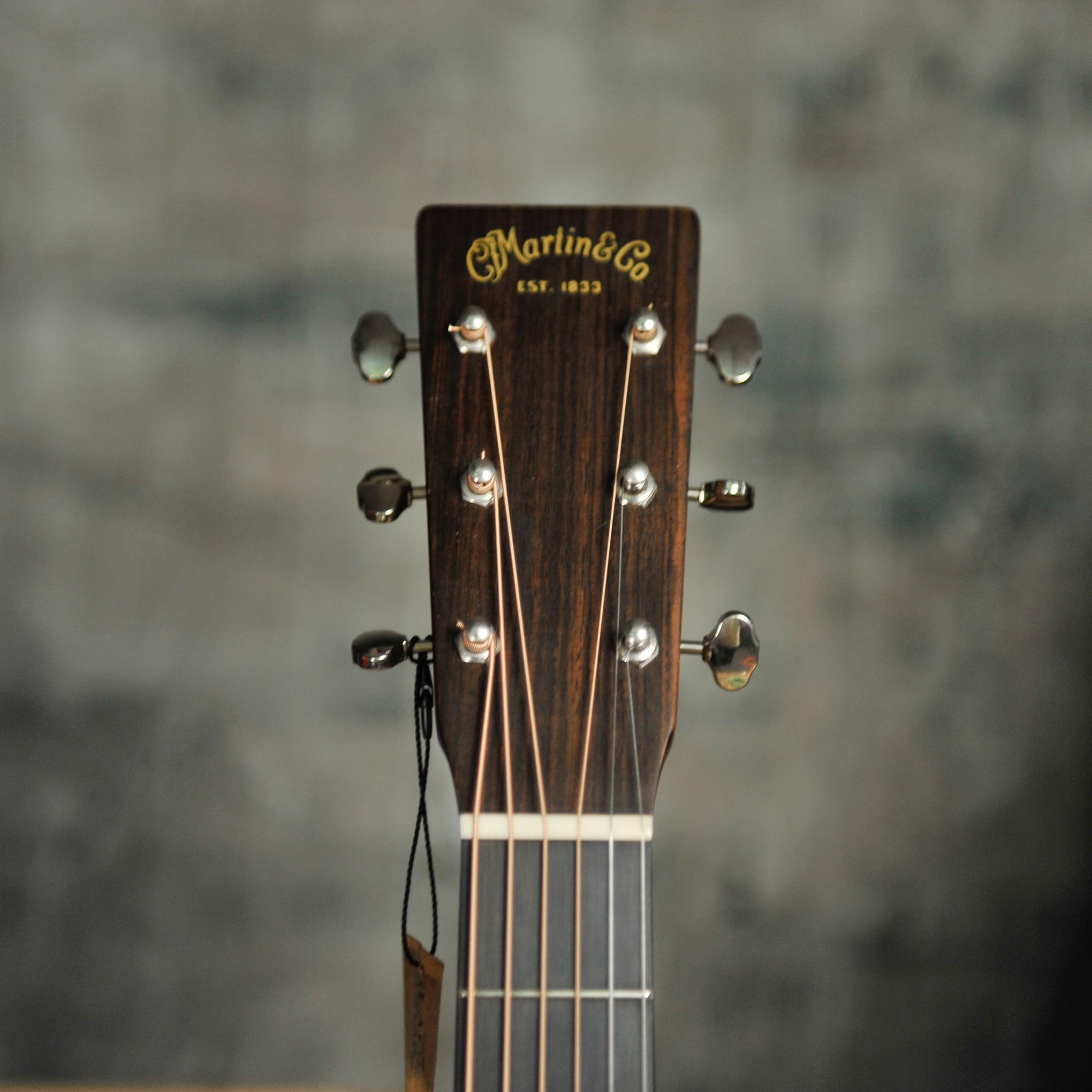 Martin 018 W/Case - Used