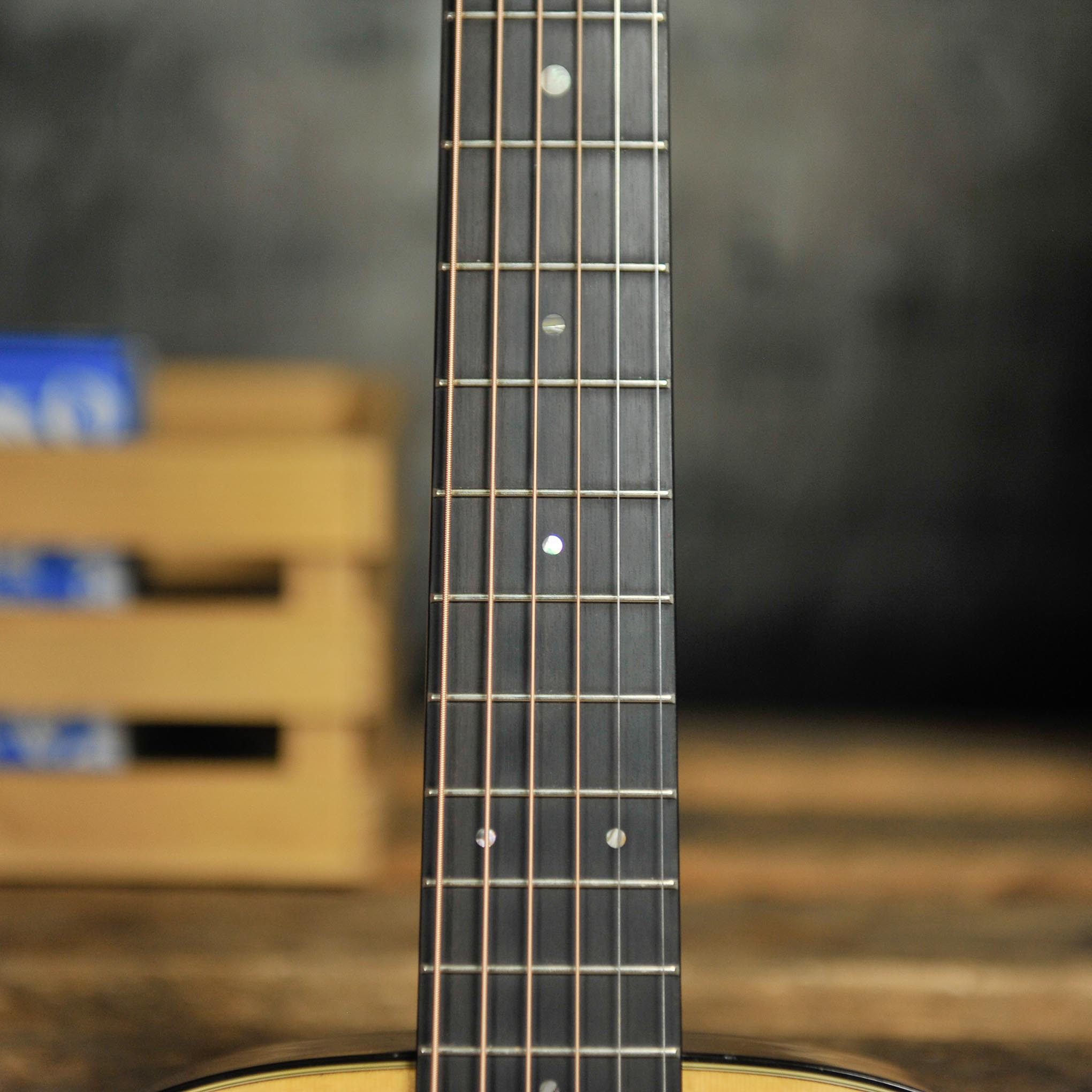 Martin 018 W/Case - Used