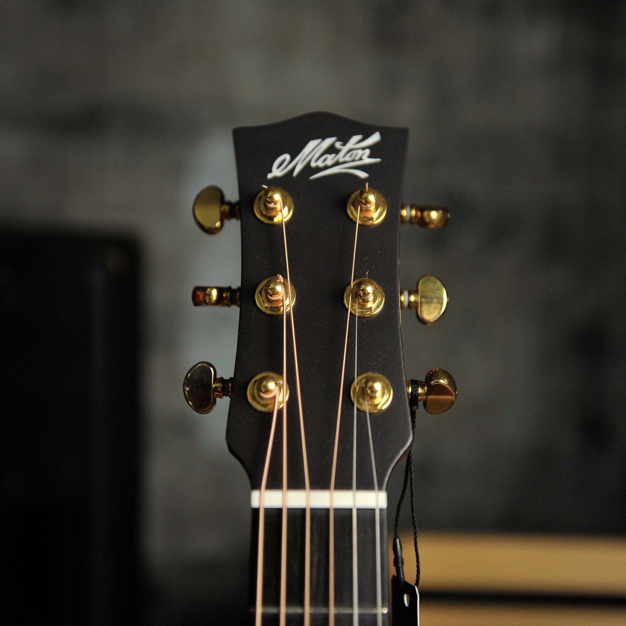 Maton EMTB-6 Troubadour Mini Acoustic Electric Guitar w/Case s/n 174782E1 - Used