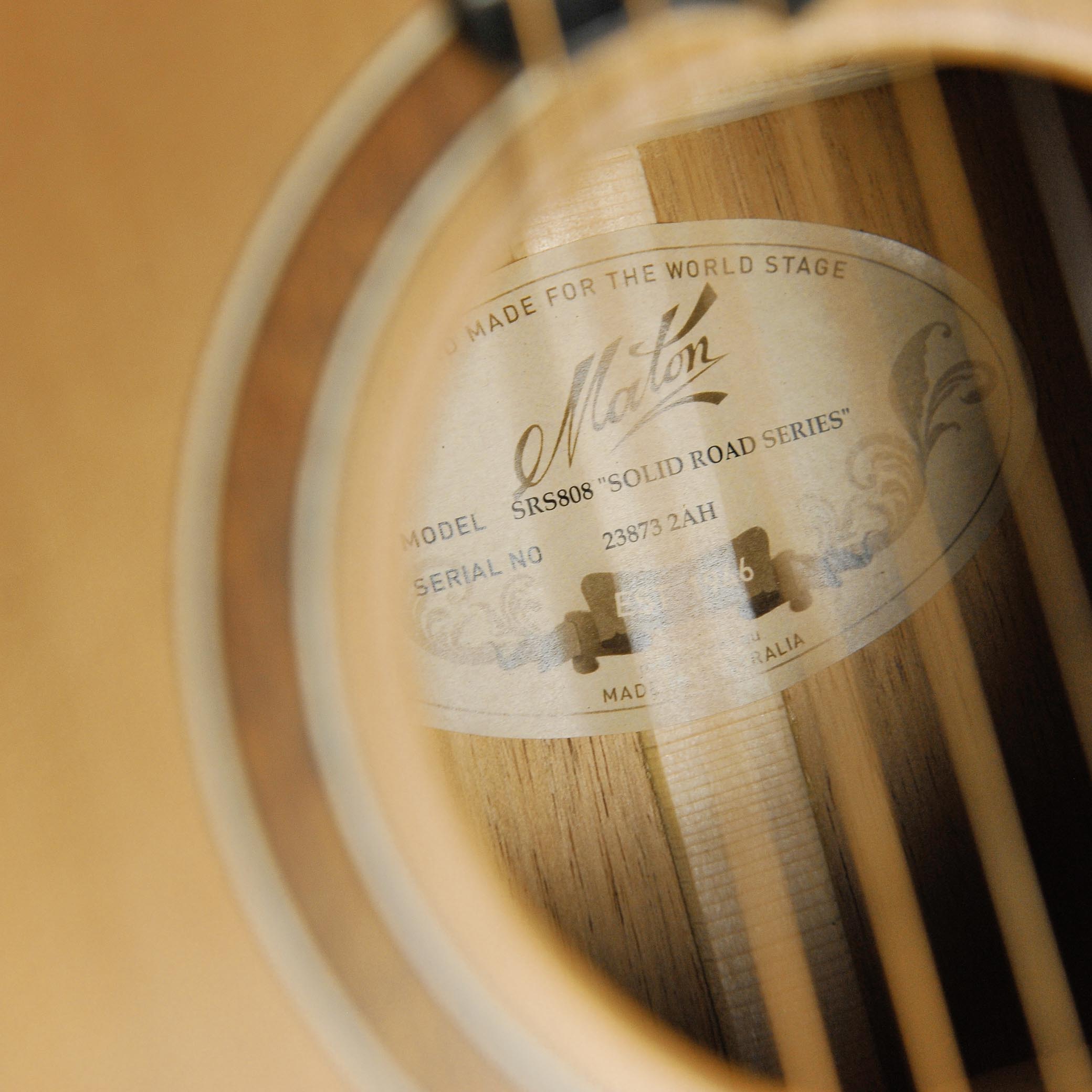 Maton SRS808 w/Case - Used