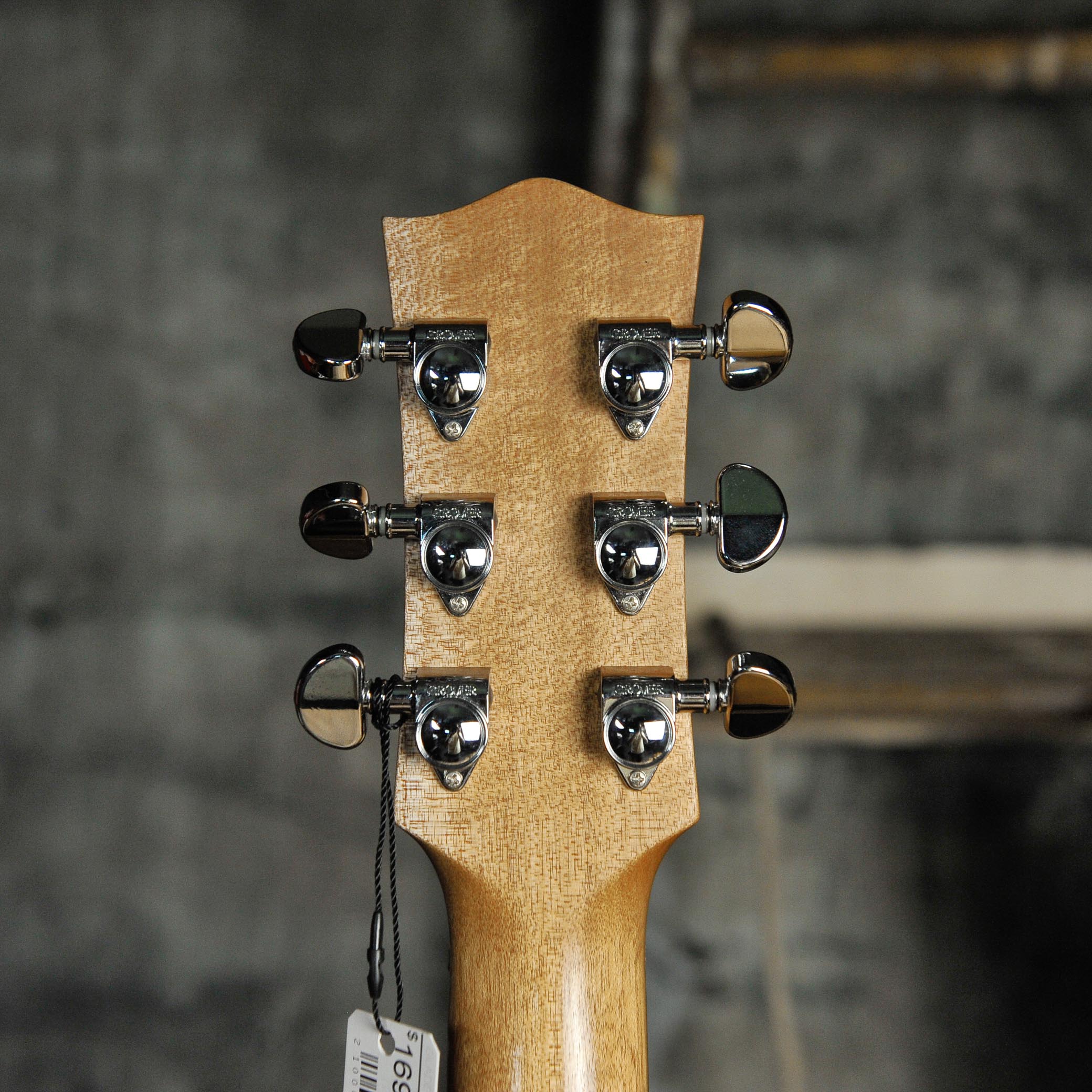 Maton SRS808 w/Case - Used