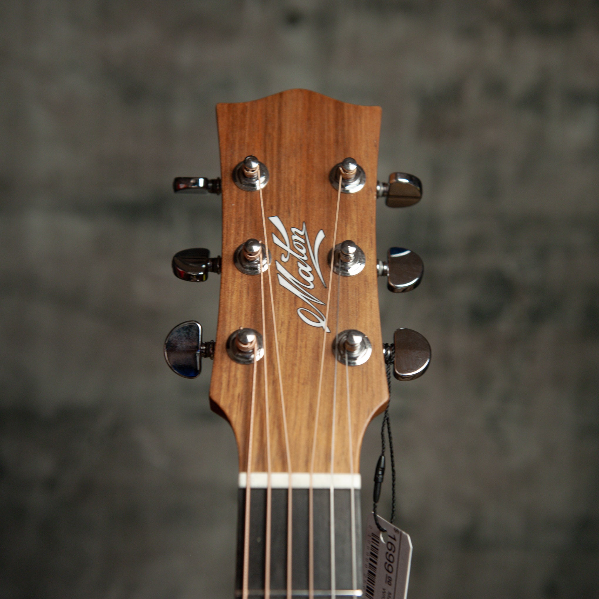 Maton EBW808 W/Case - Used