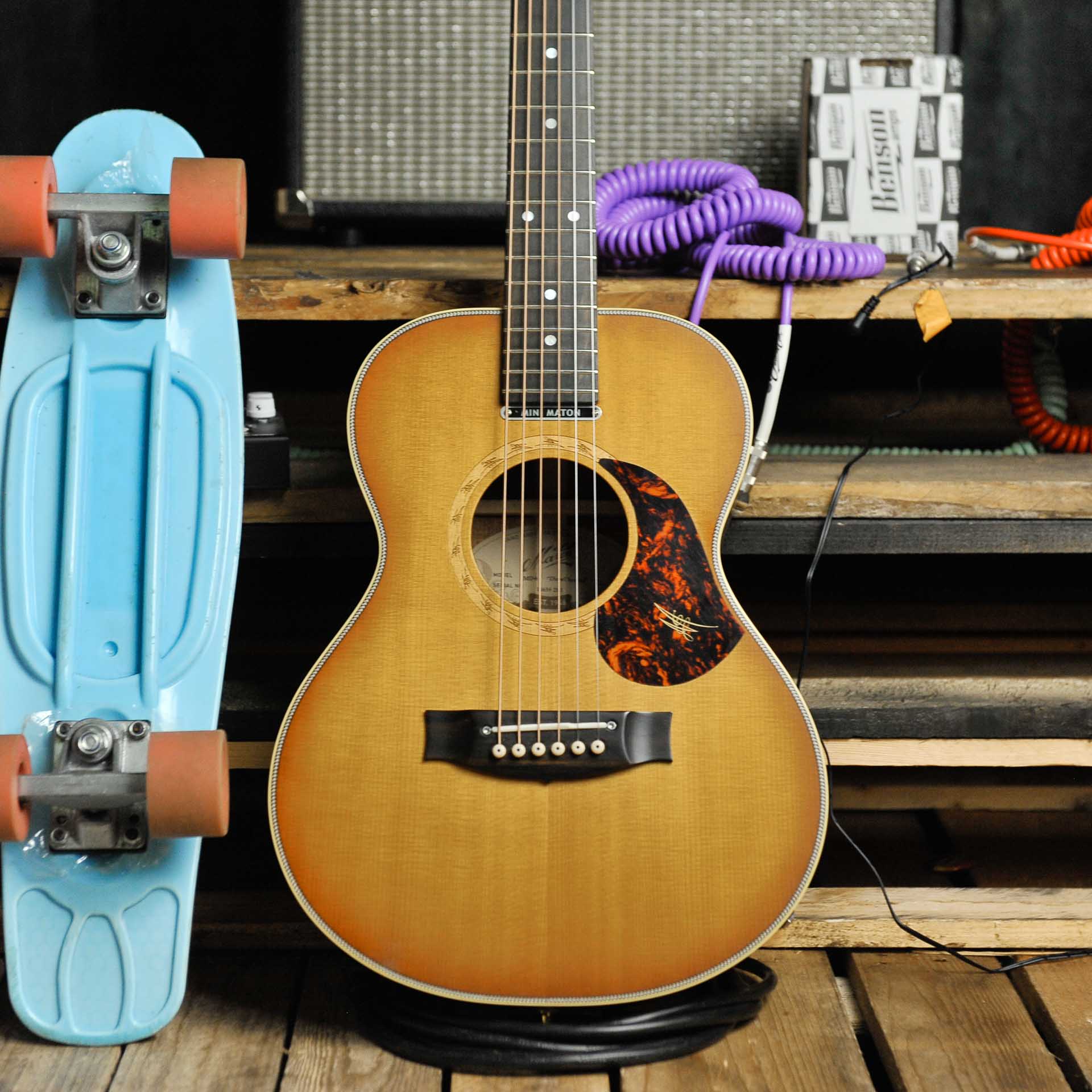 Maton EMD-6 Diesel Special w/Case  - Used