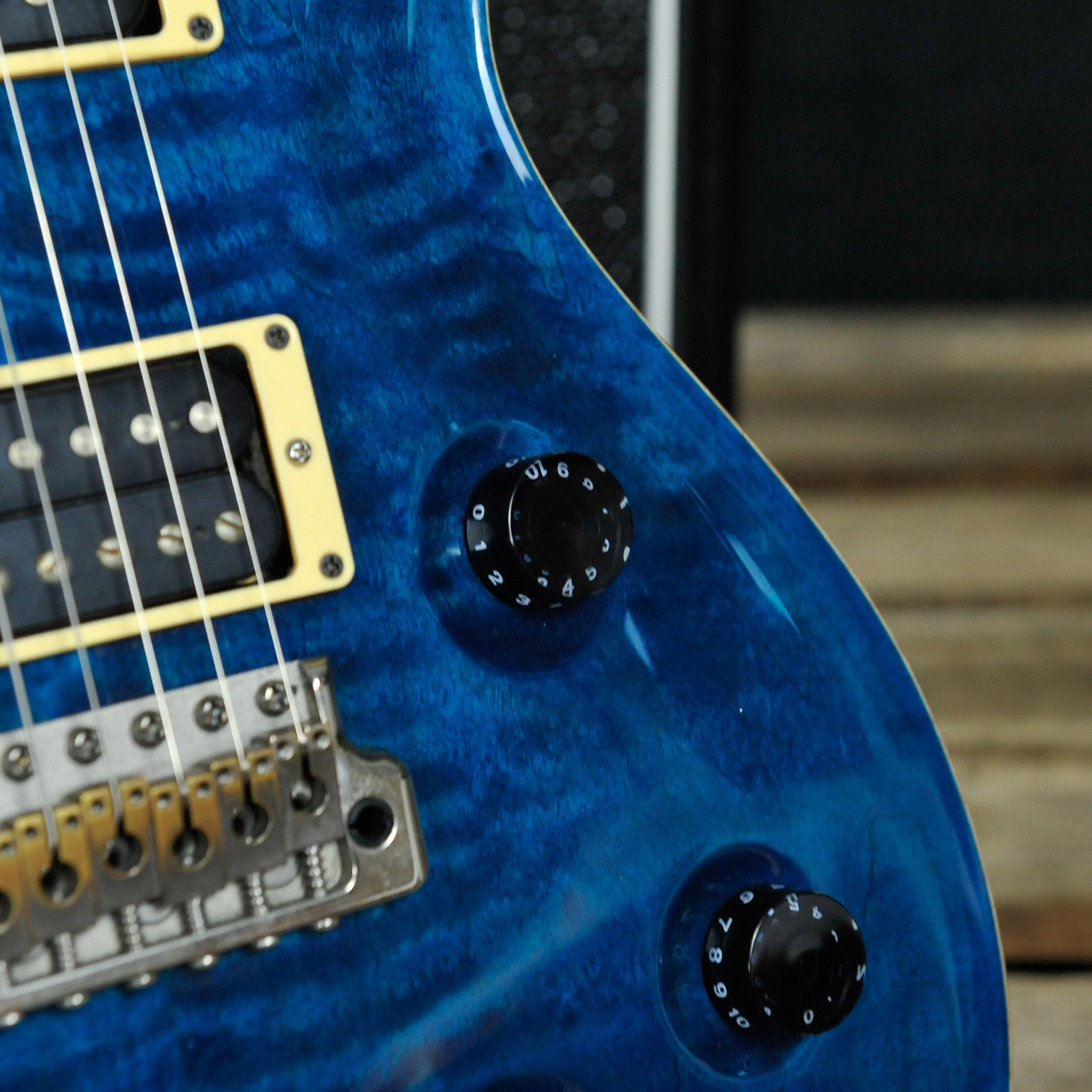 PRS Custom 24 Blue Matteo 2004 w/Case - Used