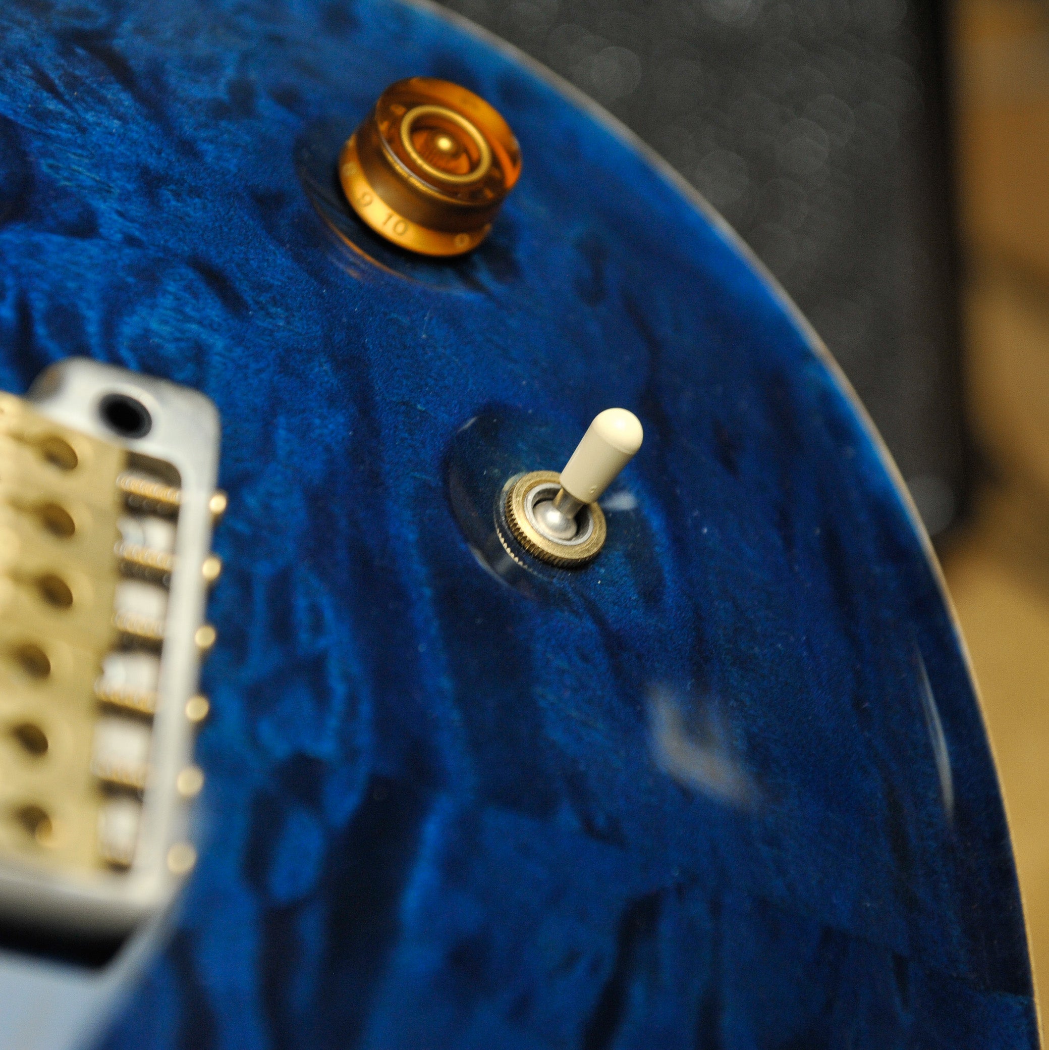 PRS Custom 22 Brazillian 10 Top #267/500 Blue w/Case - Used