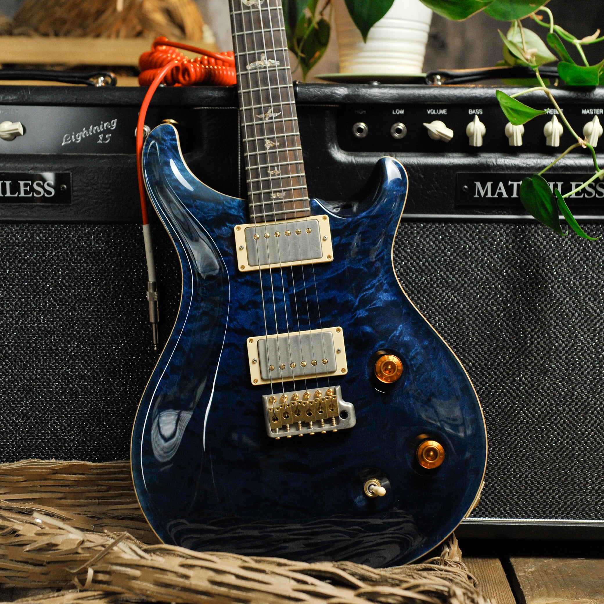 PRS Custom 22 Brazillian 10 Top #267/500 Blue w/Case - Used