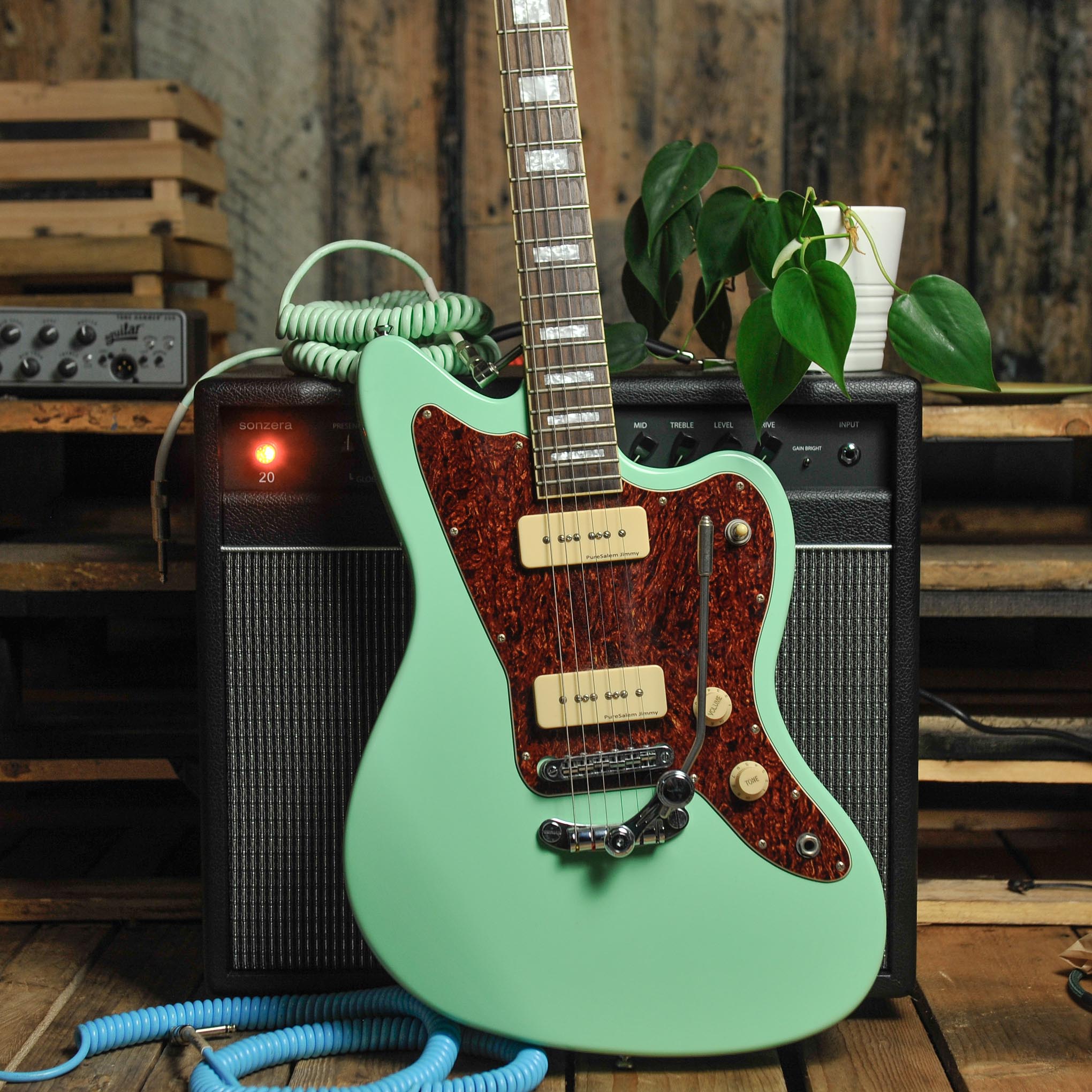 Pure Salem Guitars Woodsoul w/Duesenberg Tremolo & SKB TSA Case - Used