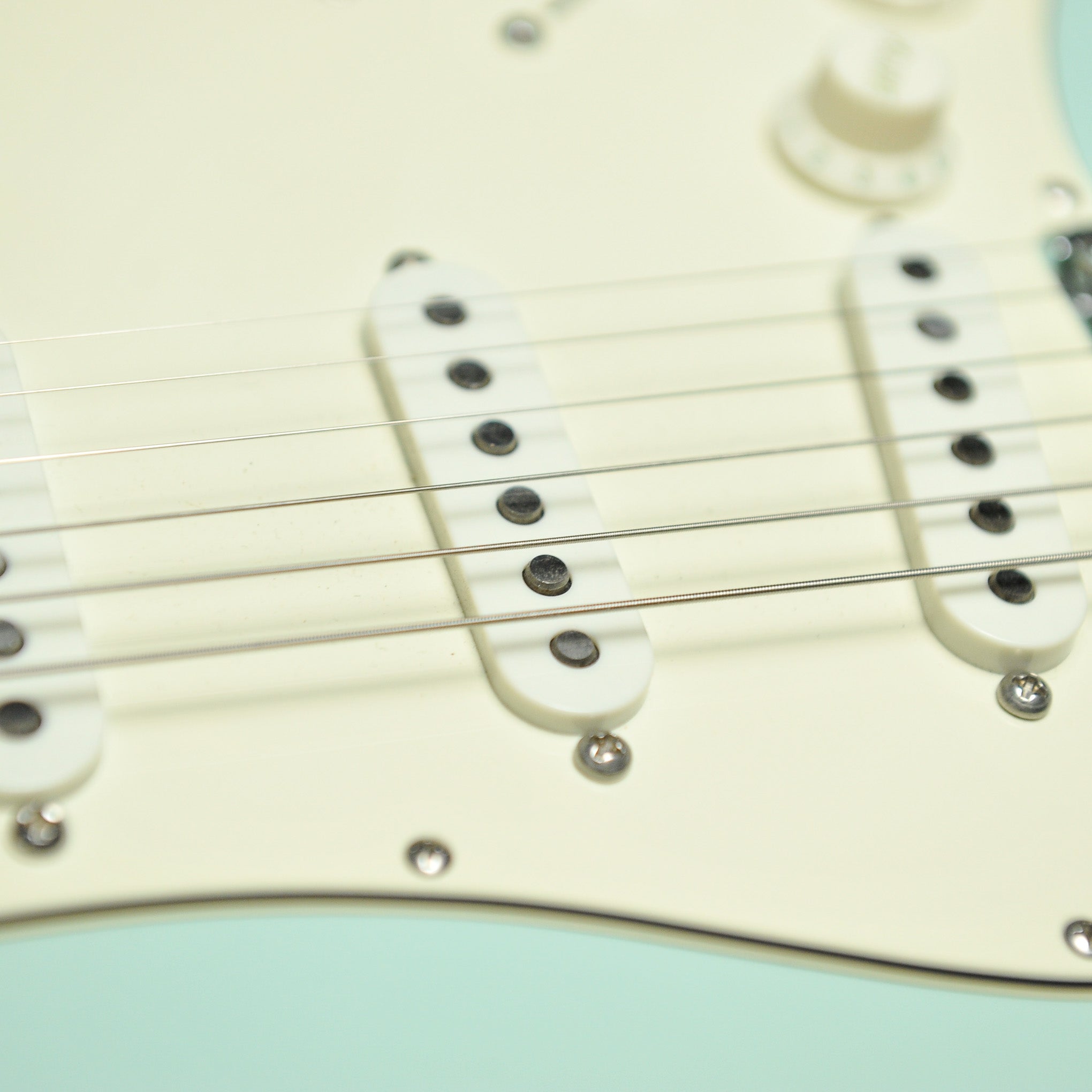 Suhr Classic Pro Dealer Select SSS Roasted Maple Neck Sonic Blue w/Case - Used s#JS1M1E