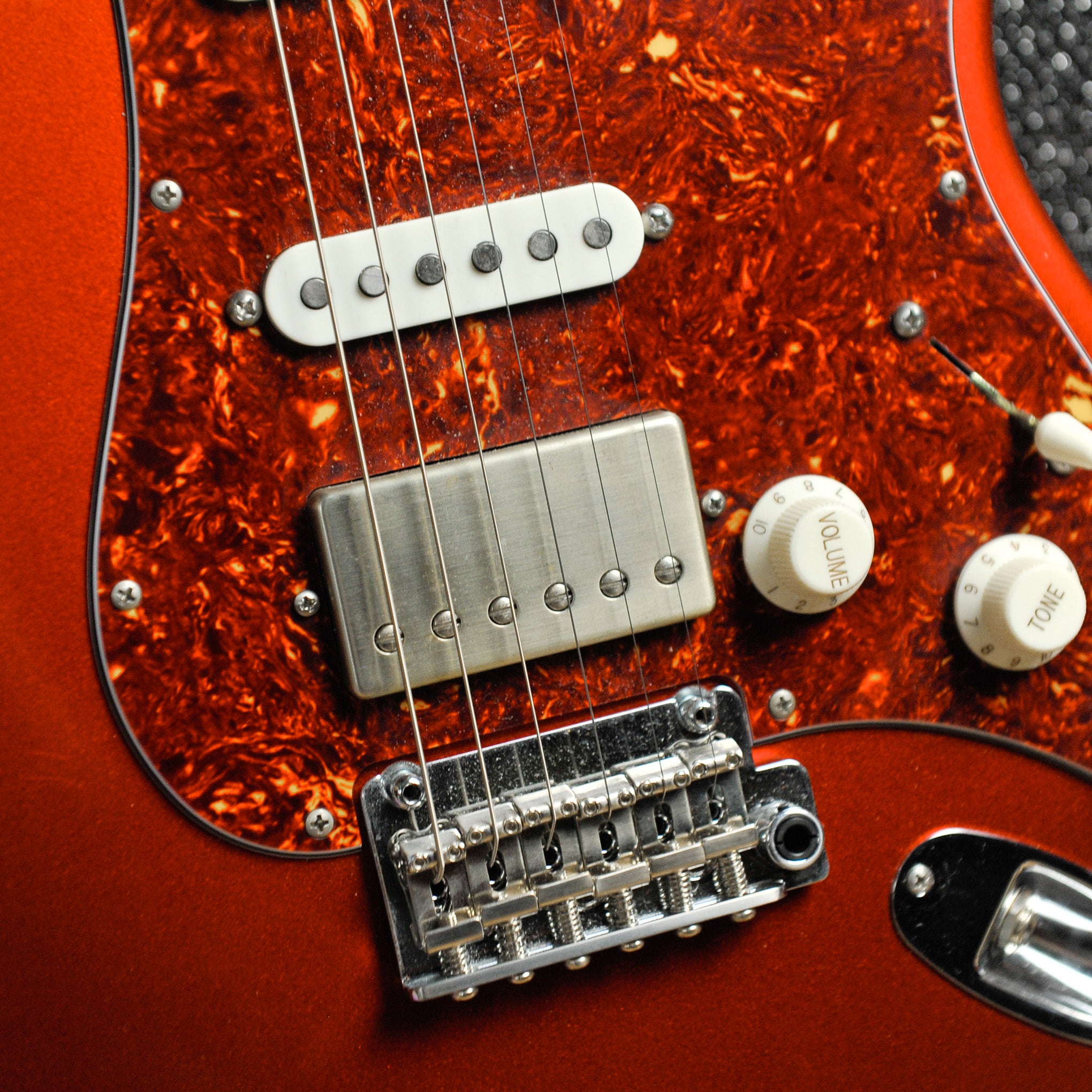 Suhr Classic S Antique Electric Guitar Candy Apple Red Medium Ageing - Used