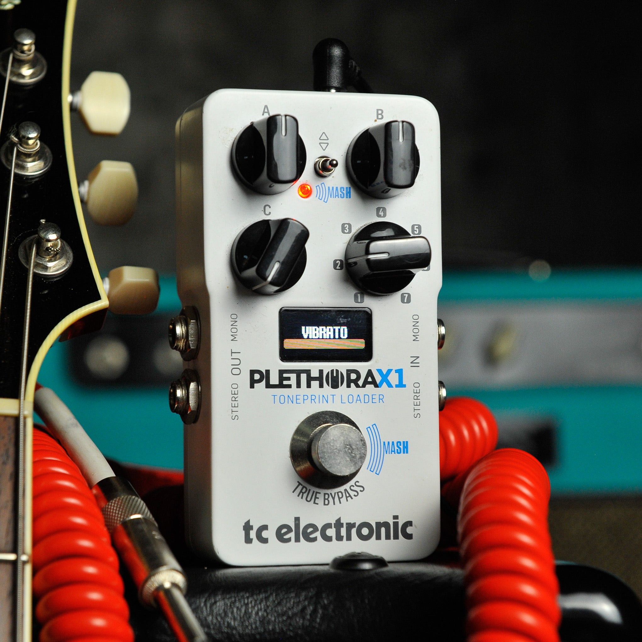 TC Electronic Plethora X1 Toneprint Multi Effect Pedal - Used