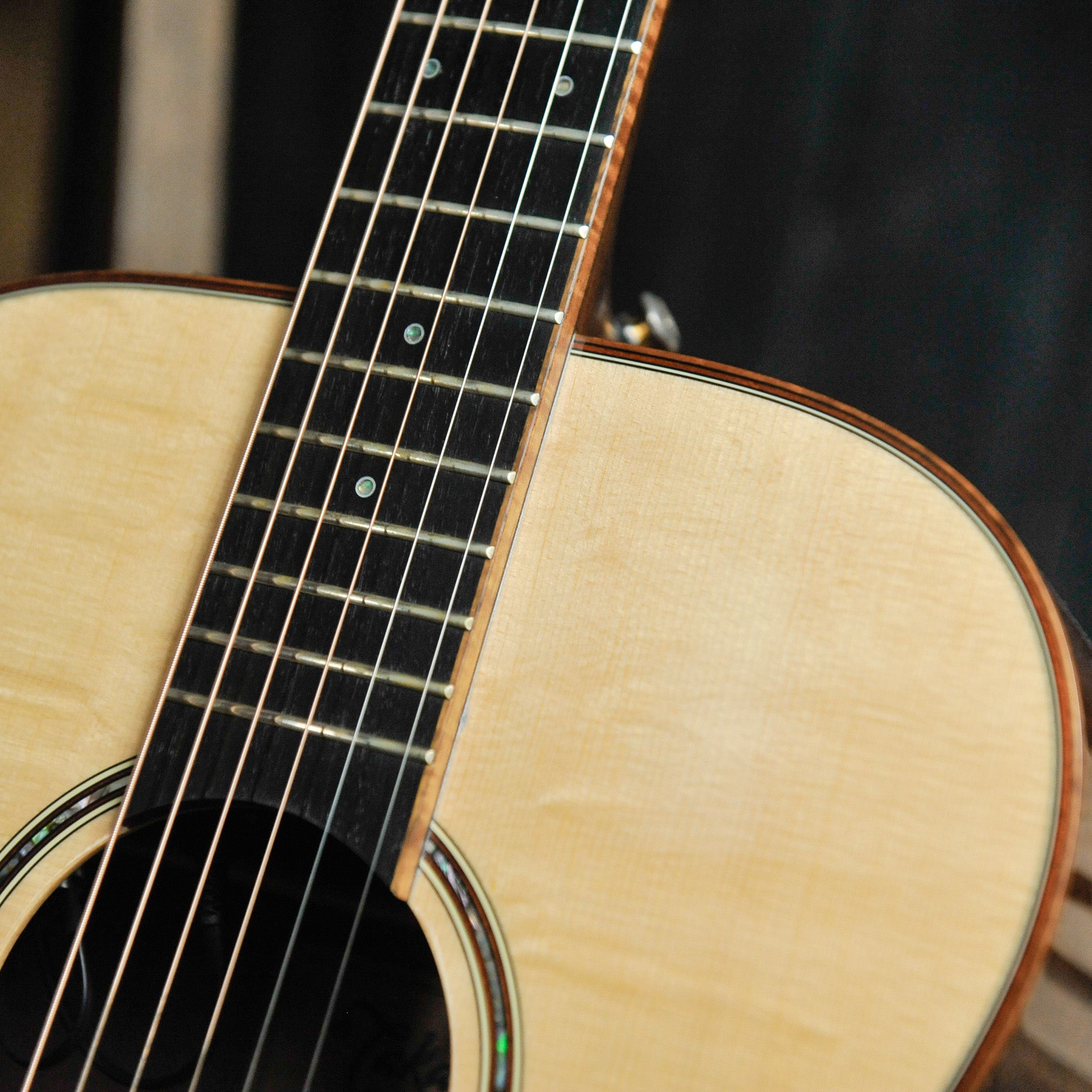 Takamine CP5M-FW Acoustic Guitar w/Case - Used