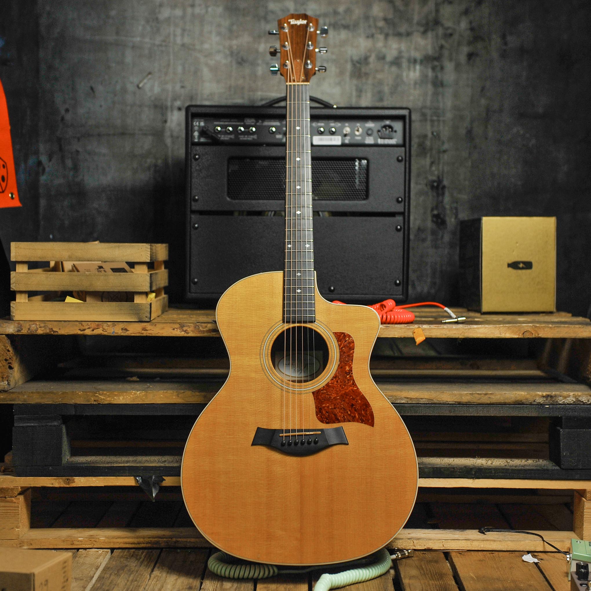 Taylor 214CE-K Koa Deluxe Grand Auditorium w/Case - Used