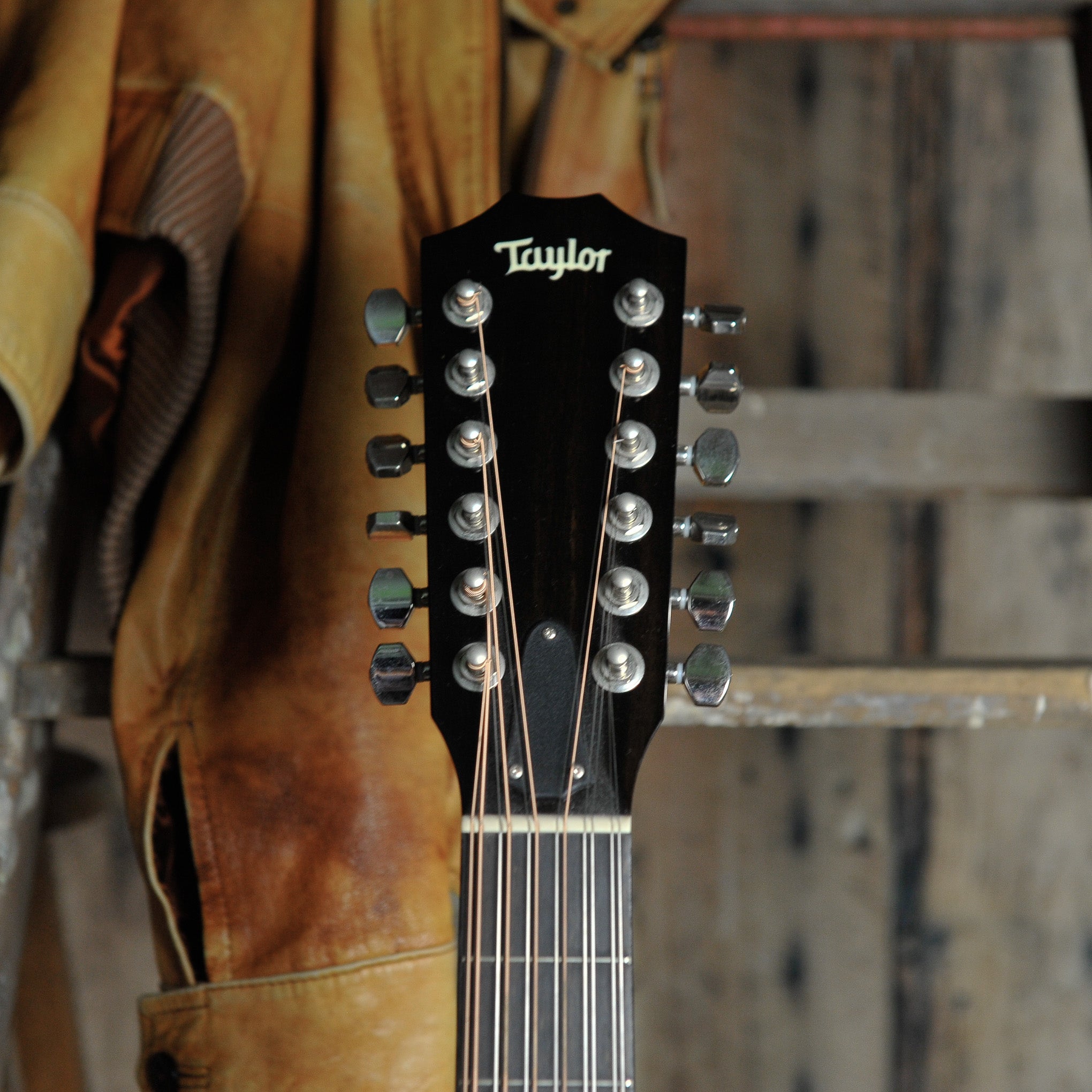 Taylor 562CE 12-Fret Grand Concert 12-String Mahogany w/Case - Used