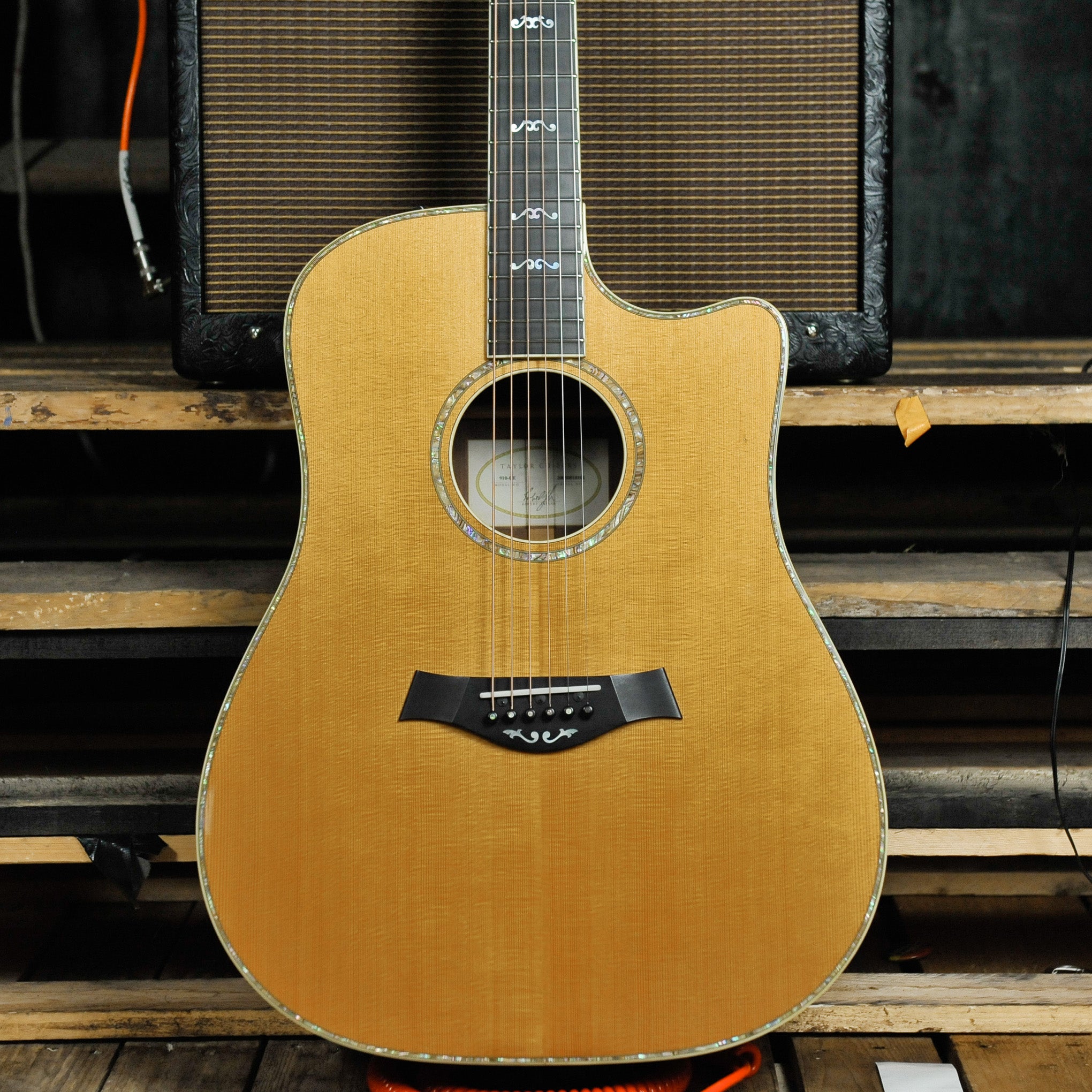 Taylor 910CE Dreadnought 2005' w/Case - Used