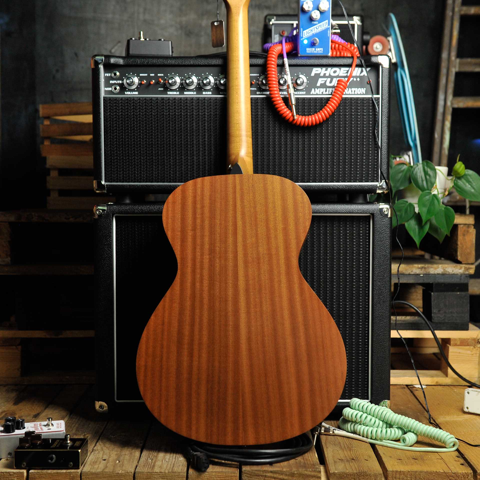 Taylor Academy 12 w/Case - Used