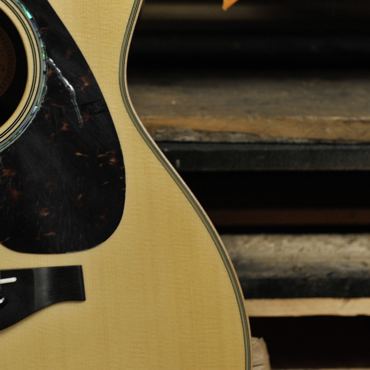 Yamaha LS16 Natural Acoustic Guitar w/Bag - Used