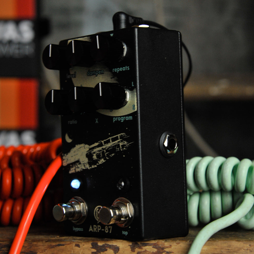 Walrus Audio ARP-87 Multi-Function Delay