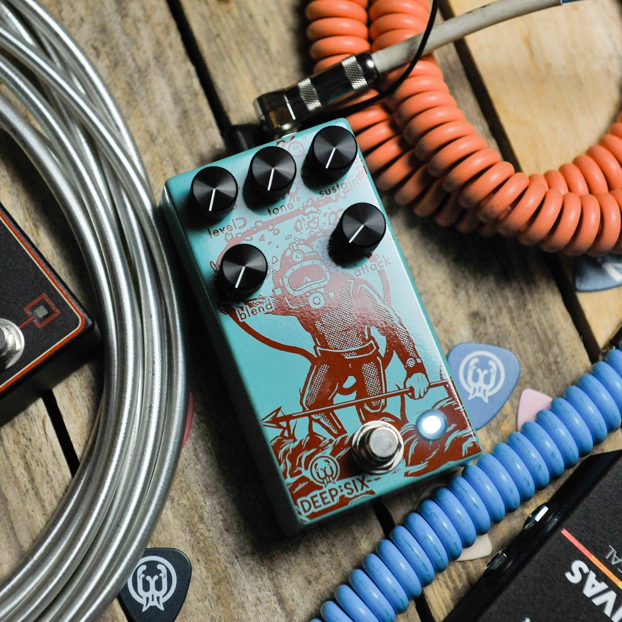 Walrus Audio Deep Six Compressor V3
