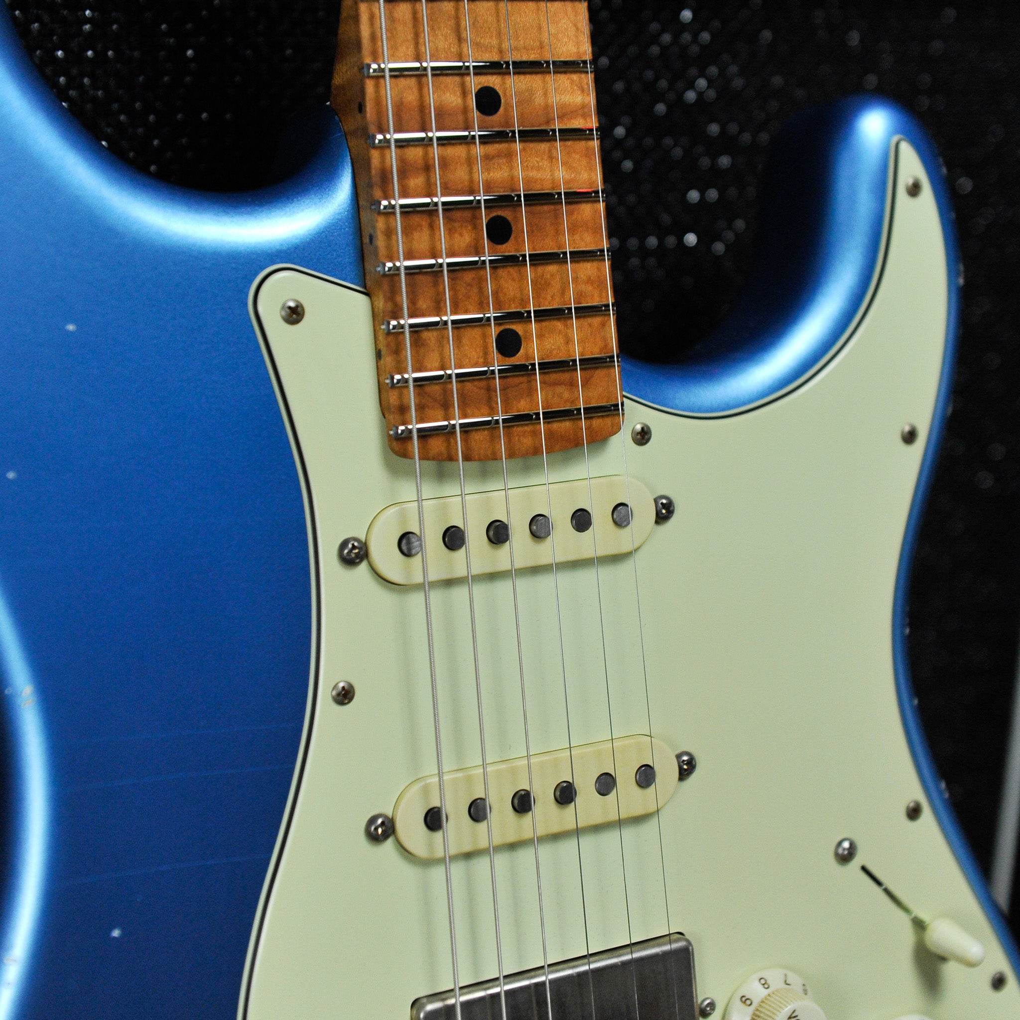 Xotic California Classic XSC-2 Medium Aged Lake Placid Blue Xotic California Classic XSC-2 Medium Aged Lake Placid Blue