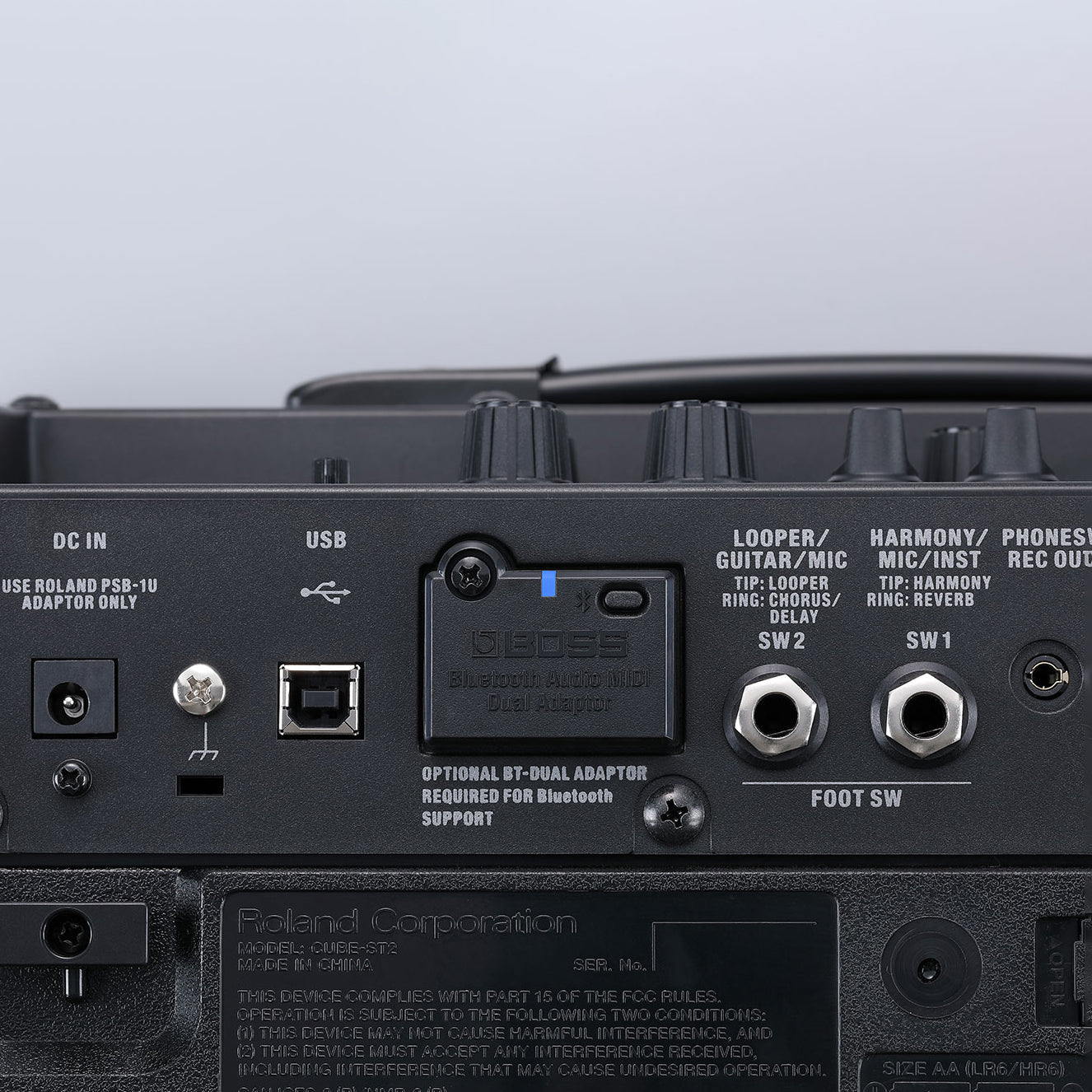 Boss BT-DUAL BT Audio / MIDI Adaptor