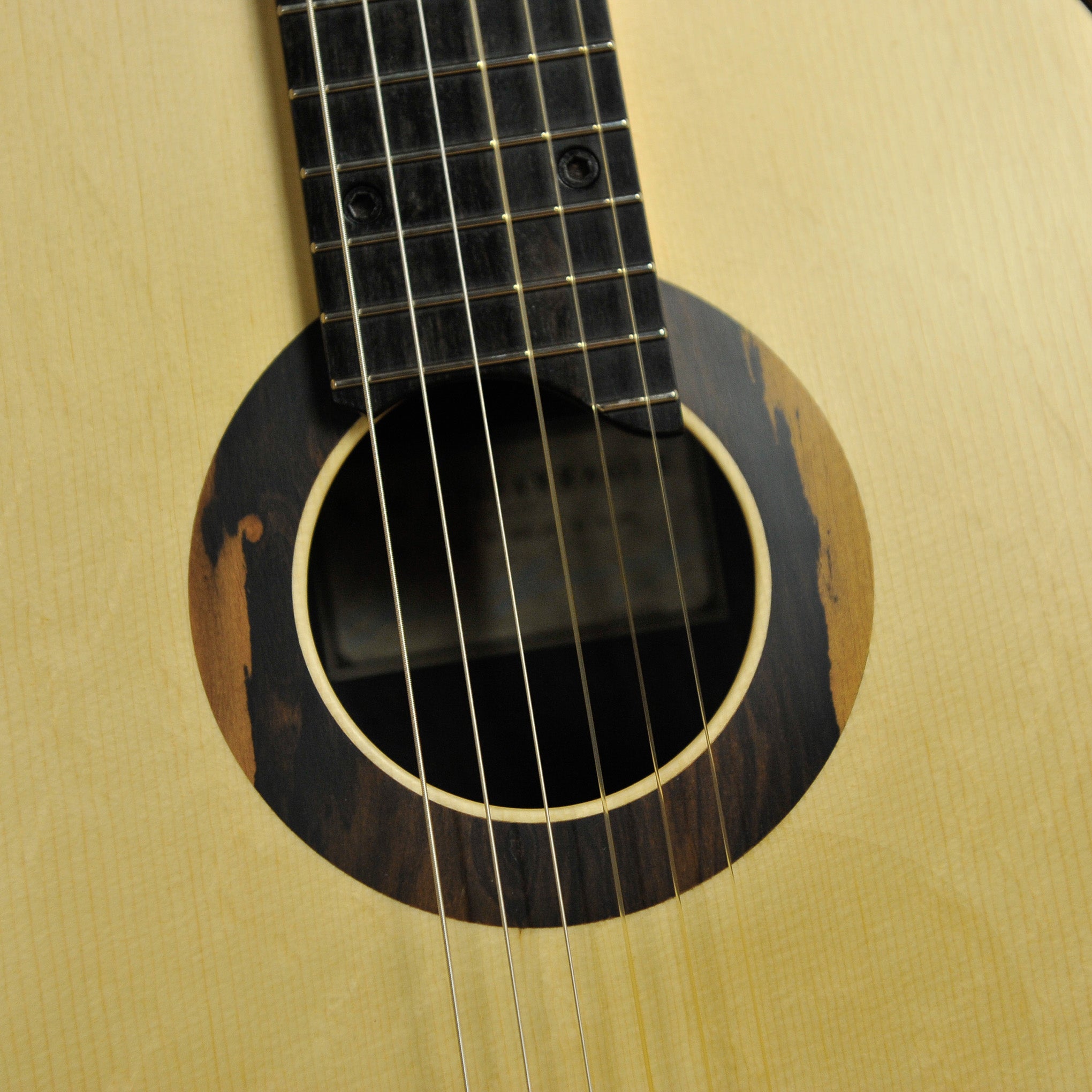 Kim Lissarrague Modern Model Spruce/Maple Classical Guitar 2026/454 w/Case