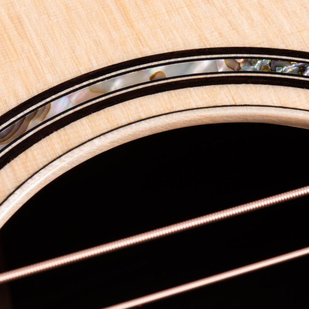 Taylor 812ce 12-Fret Grand Concert