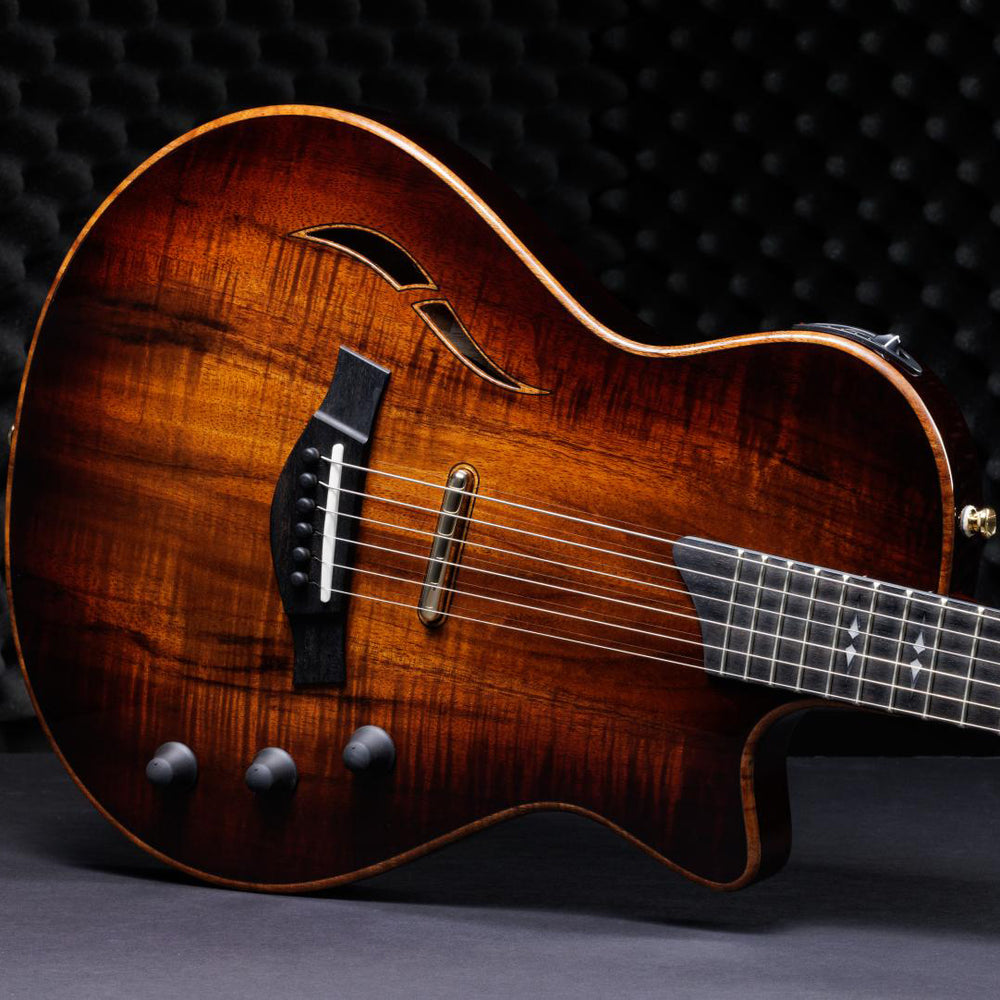 Taylor T5z Custom Hollowbody Koa, Gold