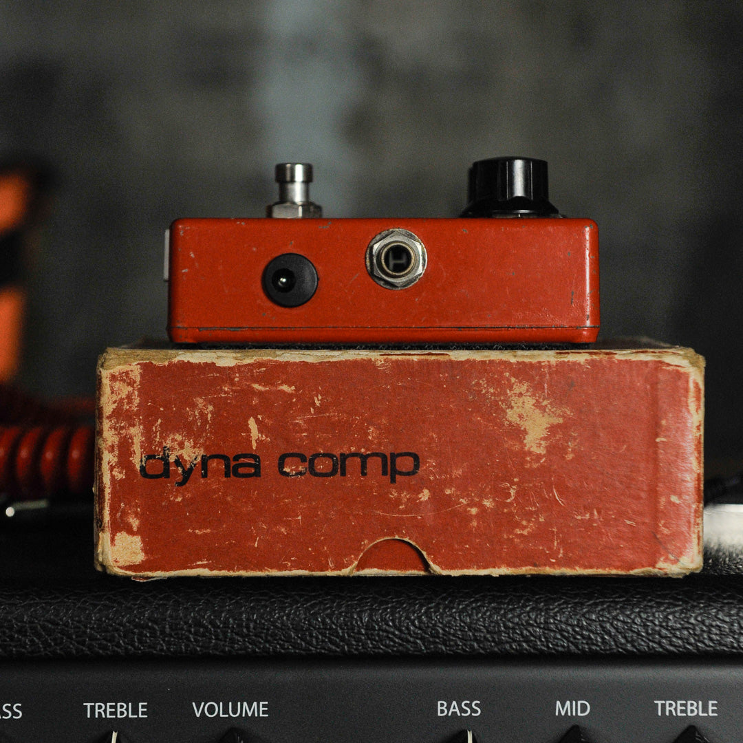MXR Dyna Comp Early 80s Block Logo with Original Box - Used
