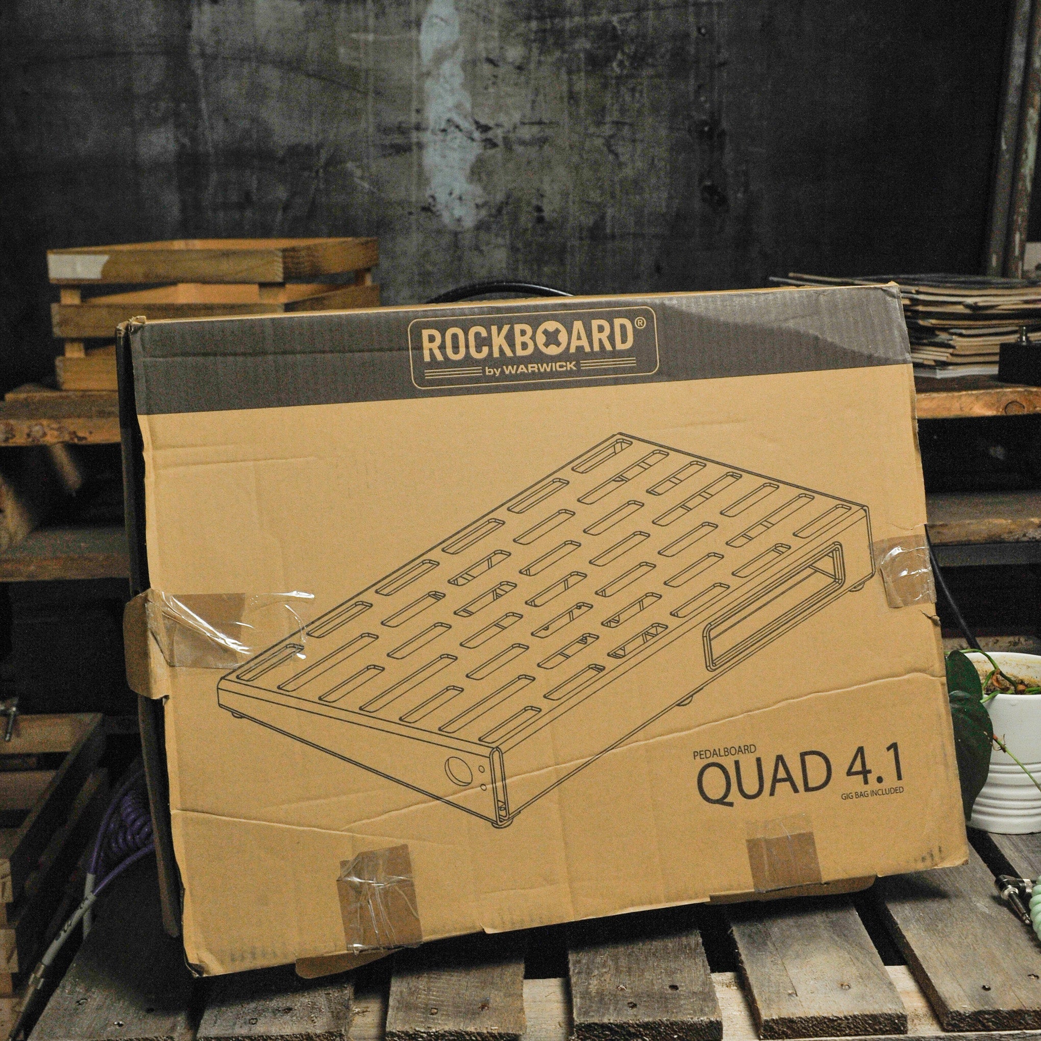 RockBoard QUAD 4.1 Pedalboard w/Box + Gig Bag - Used