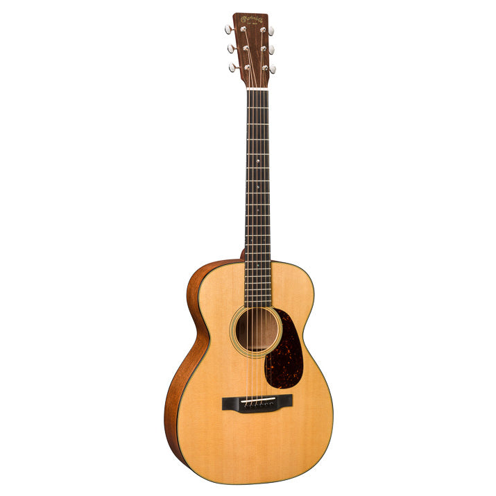 Martin 018: Standard Series 0 Acoustic Guitar