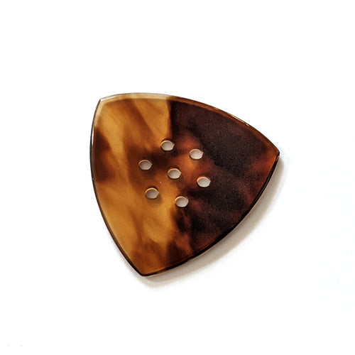 Charmed Life Tortoise Casein Triangle 1.40mm