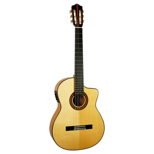 Katoh MCG140SEQ Classical Guitar in case