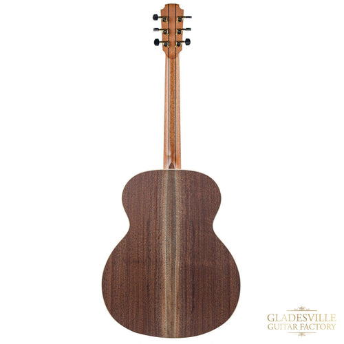 Lowden O-23 Walnut/Red Cedar