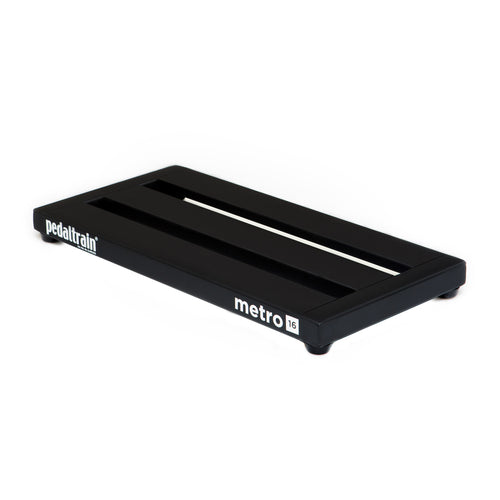 Pedaltrain Metro 16 w/hard case