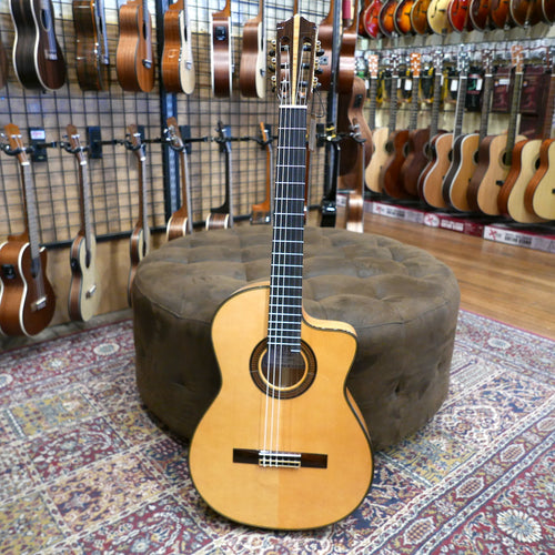 Katoh KSF-EQ All Solid Flamenco Guitar Cutaway Pickup