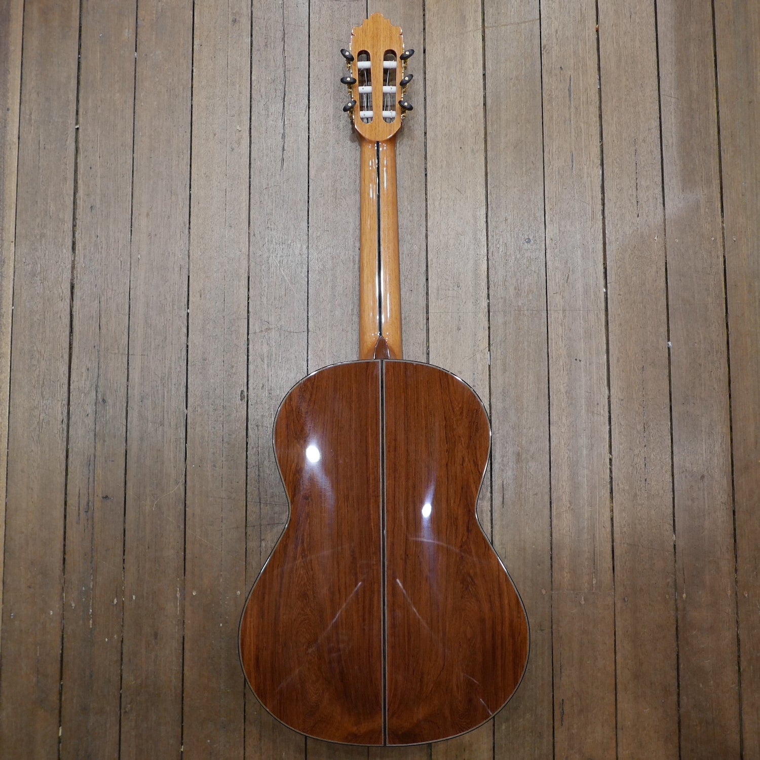 Altamira L'Orfeo Classical Guitar Cedar Top /Madagascar Rosewood w/Case