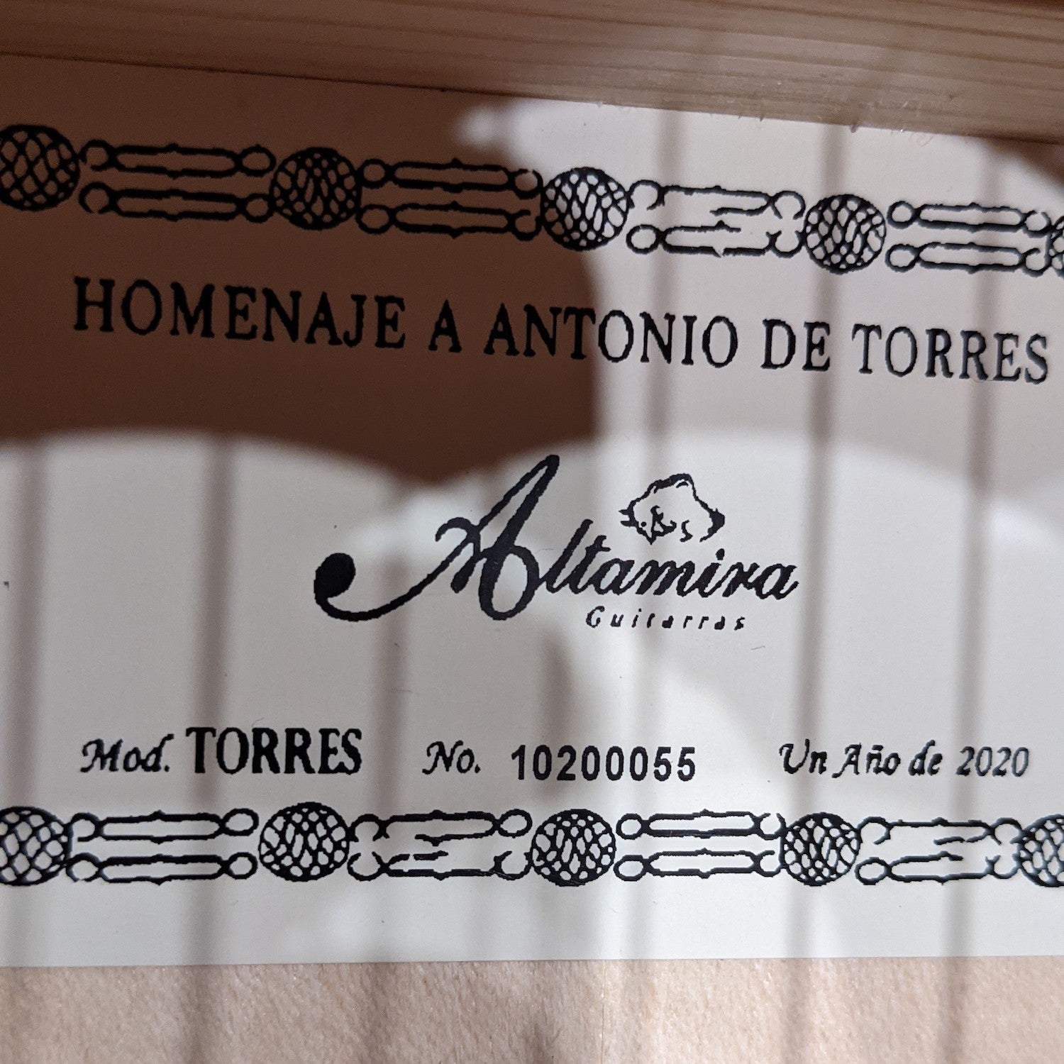 Altamira "Homenaje A Antonio De Torres" Classical Guitar-Matte with soft bag