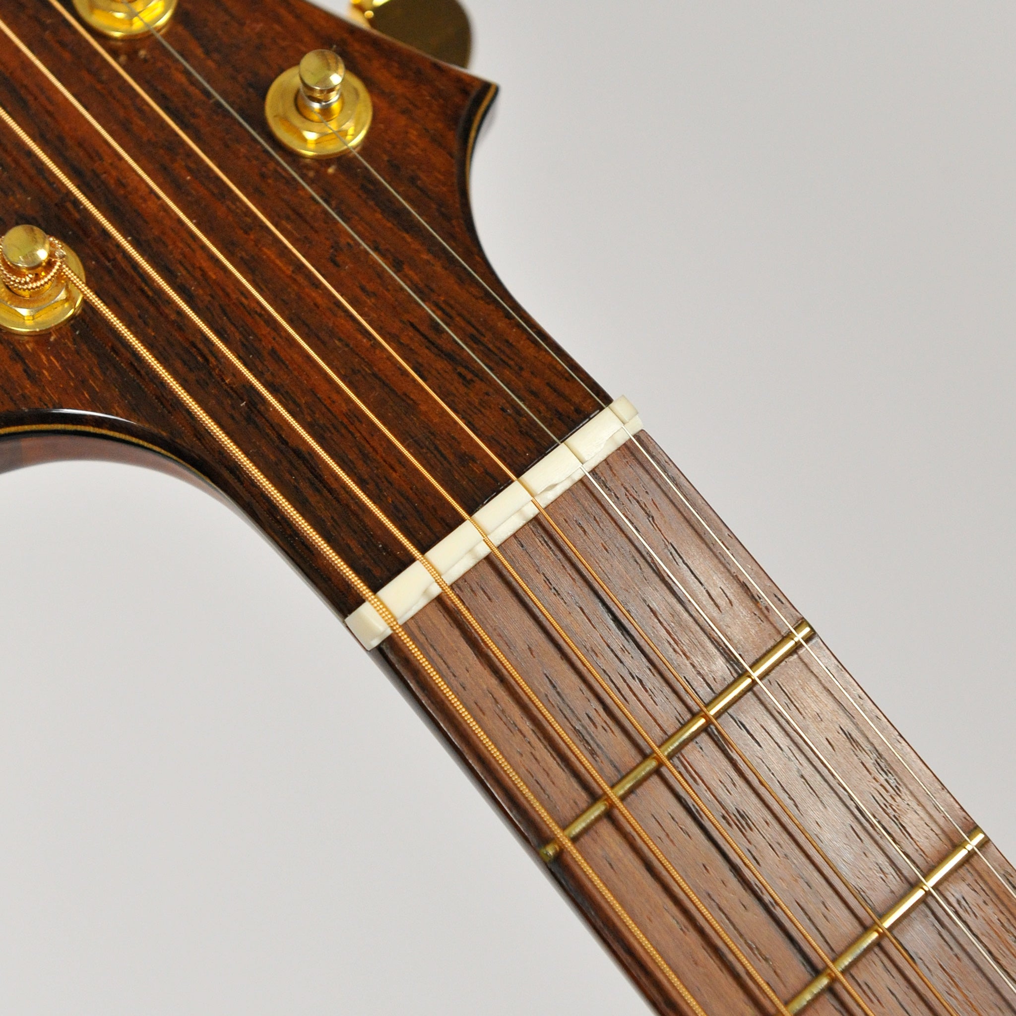 Trevor Gore "Medium Body Fingerpicker"  Cedar/Indian Rosewood Steel String Guitar