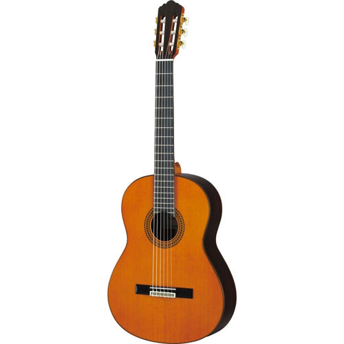 Yamaha GC22C Classical Guitar All Solid Cedar/Rosewood